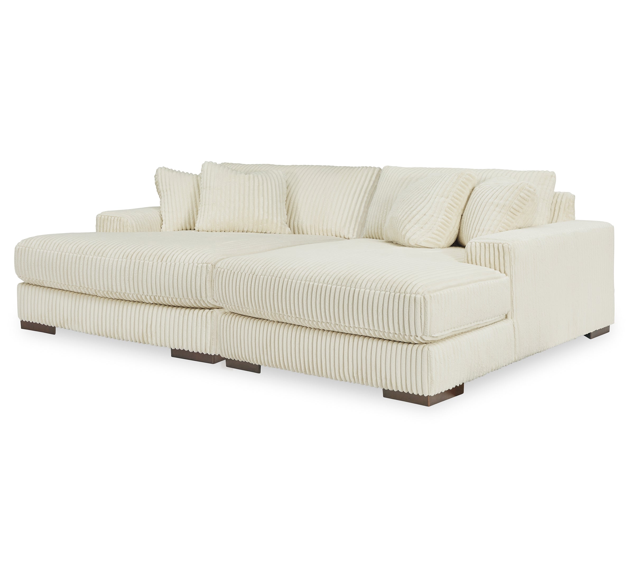 Lindyn Super Chaise