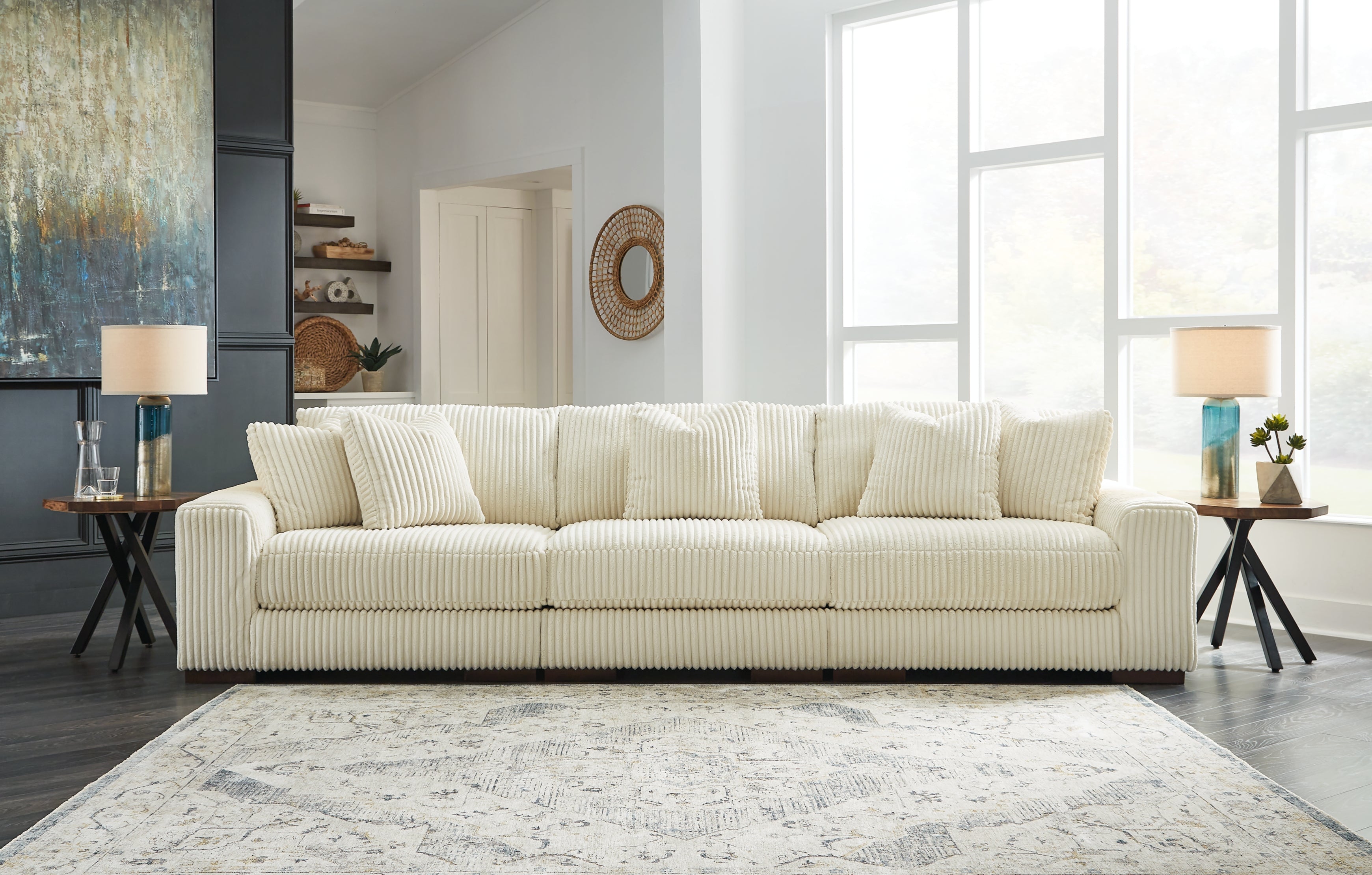 Lindyn Sectional Sofa Set