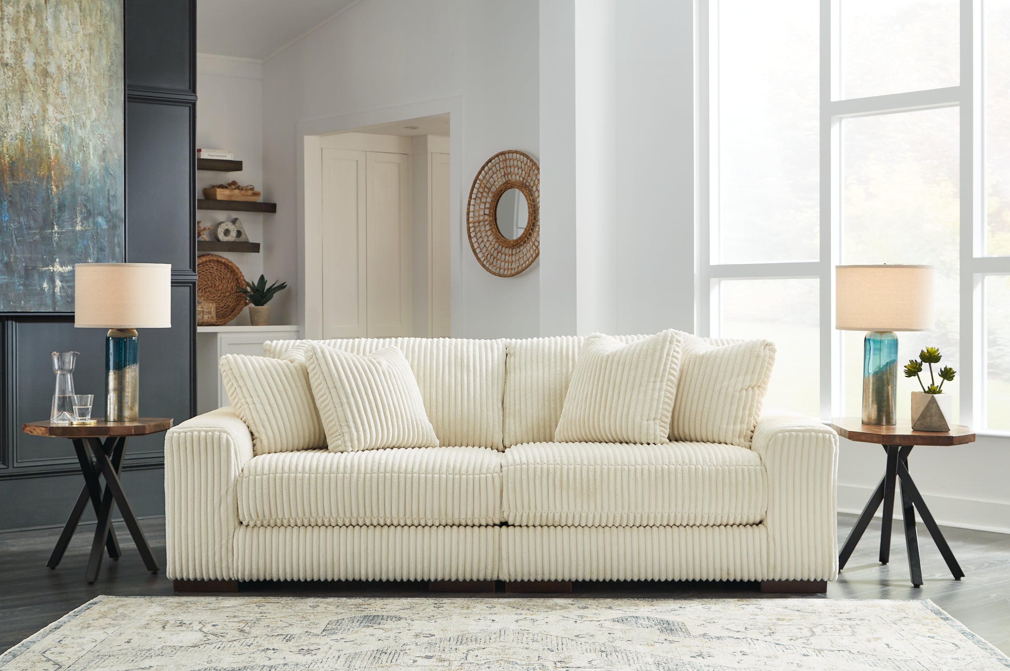 Lindyn Sectional Sofa Set