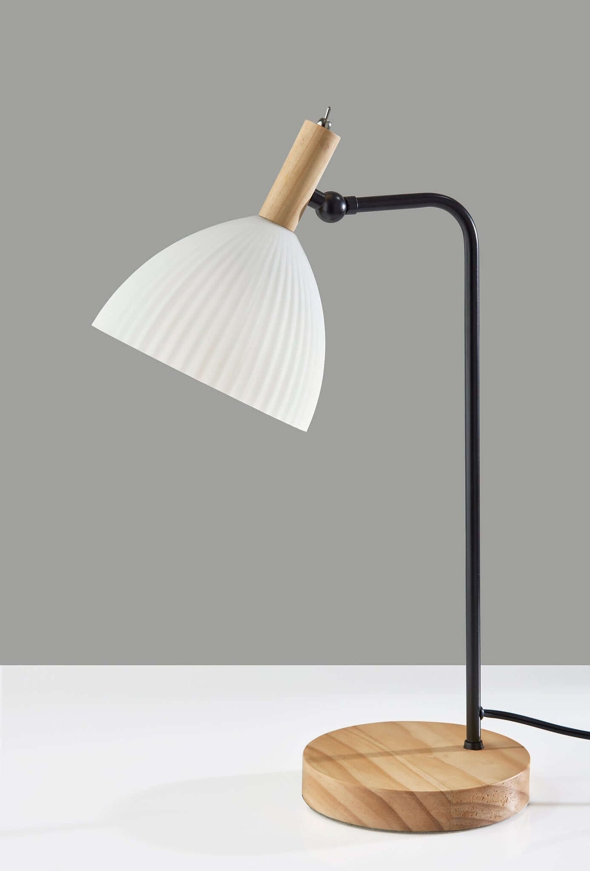 Petal Desk Lamp