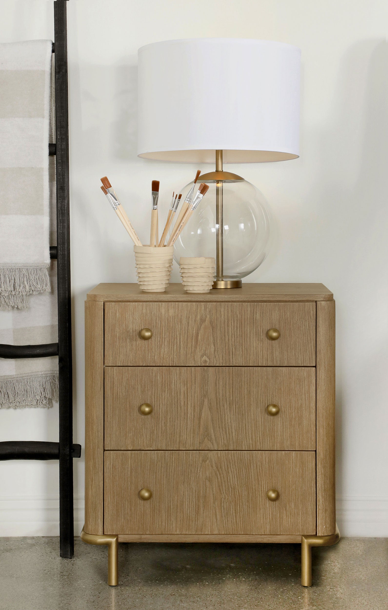 Arini 3-drawer Nightstand
