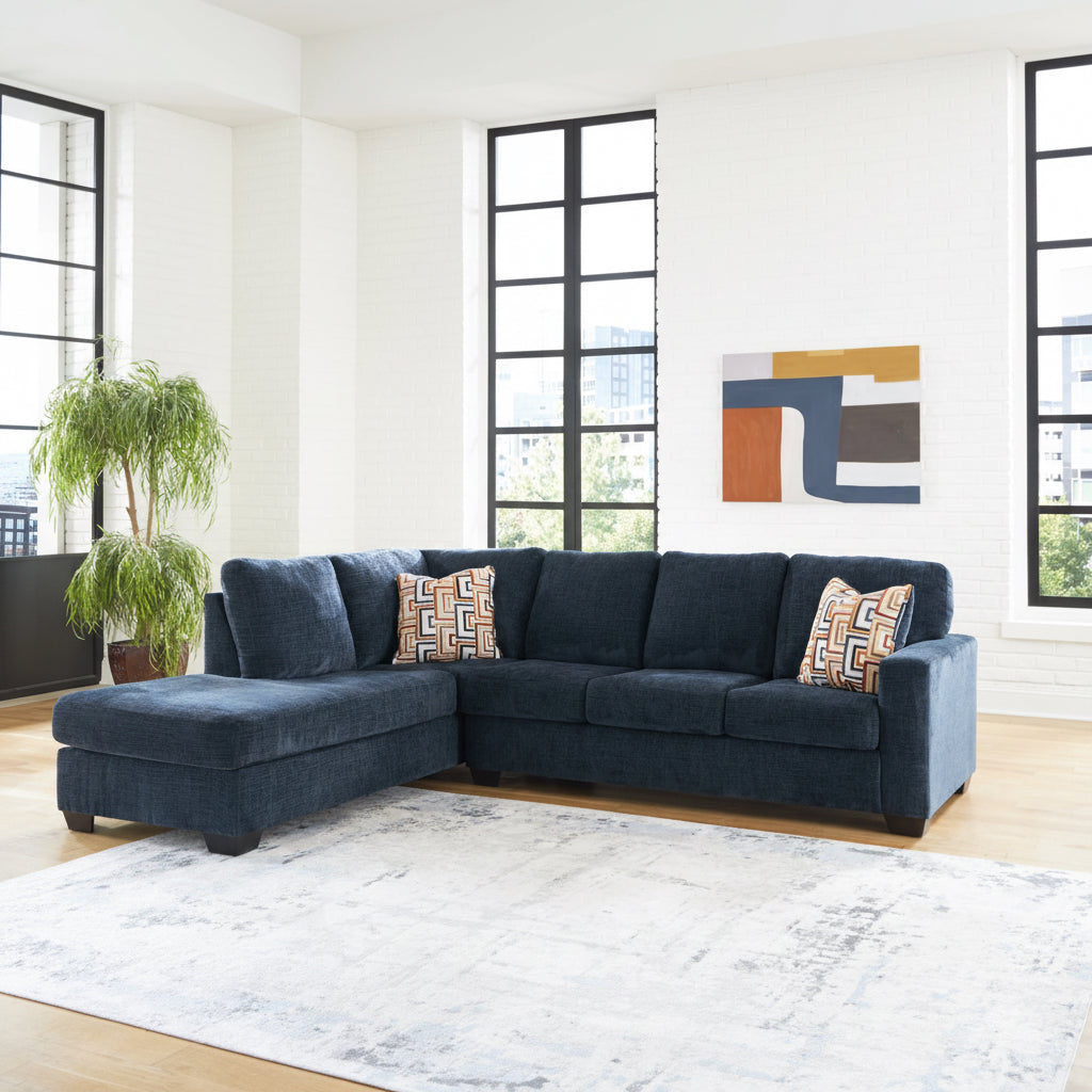 Aviemore 2-Piece Sectional with Chaise