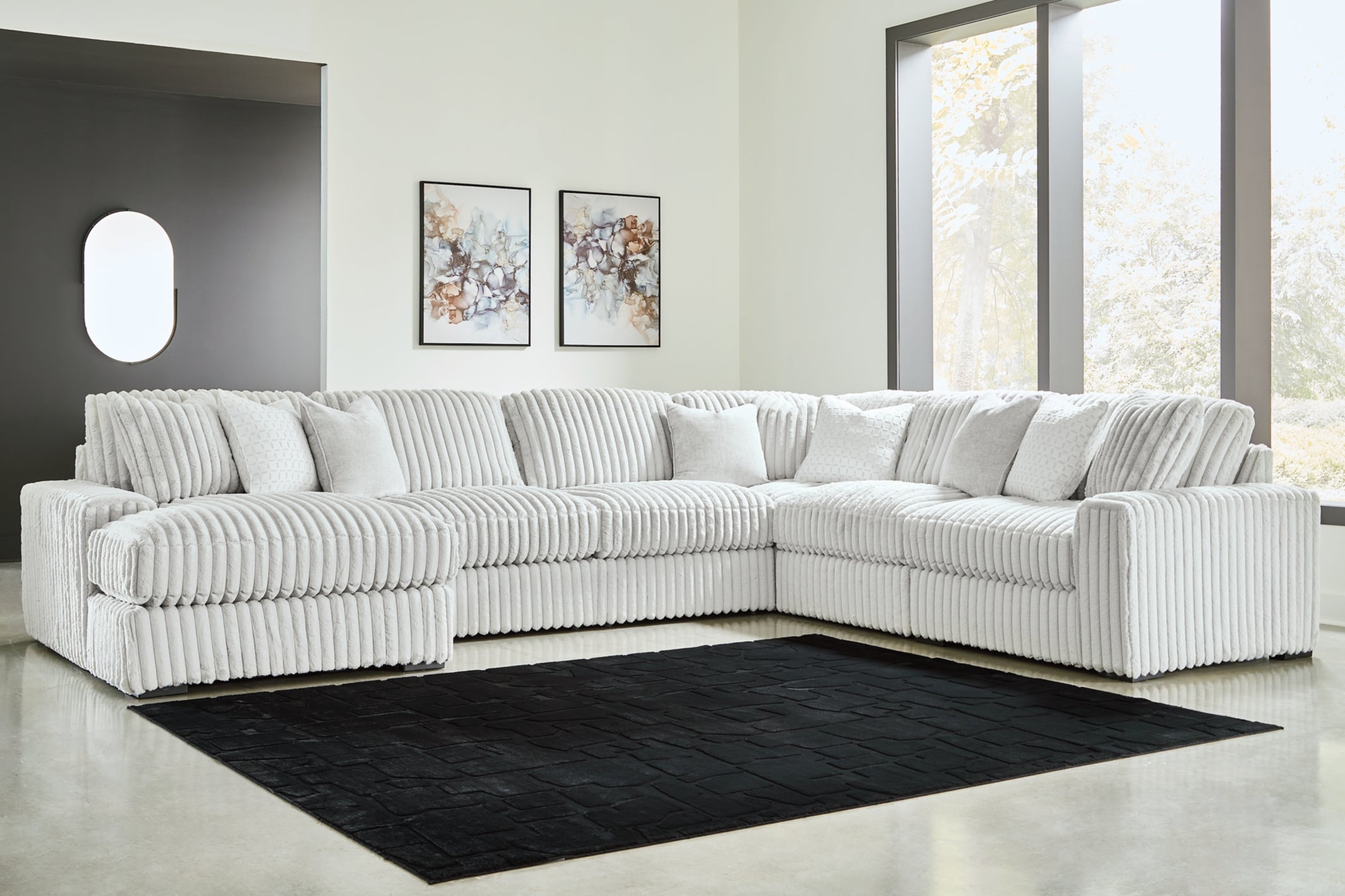 Stupendous 6-Piece Sectional with Left Chaise