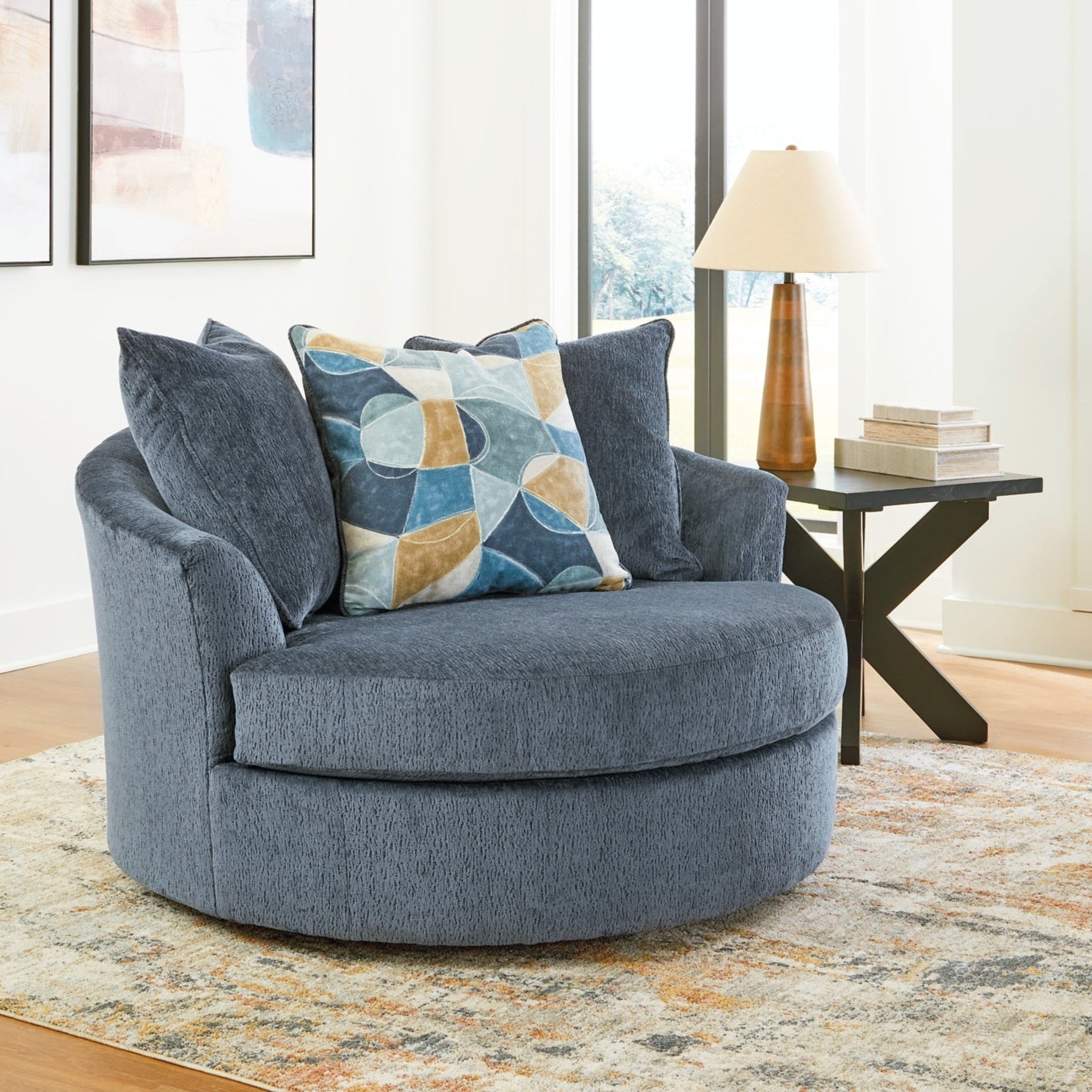 Maxon Place Oversized Swivel Accent Chair