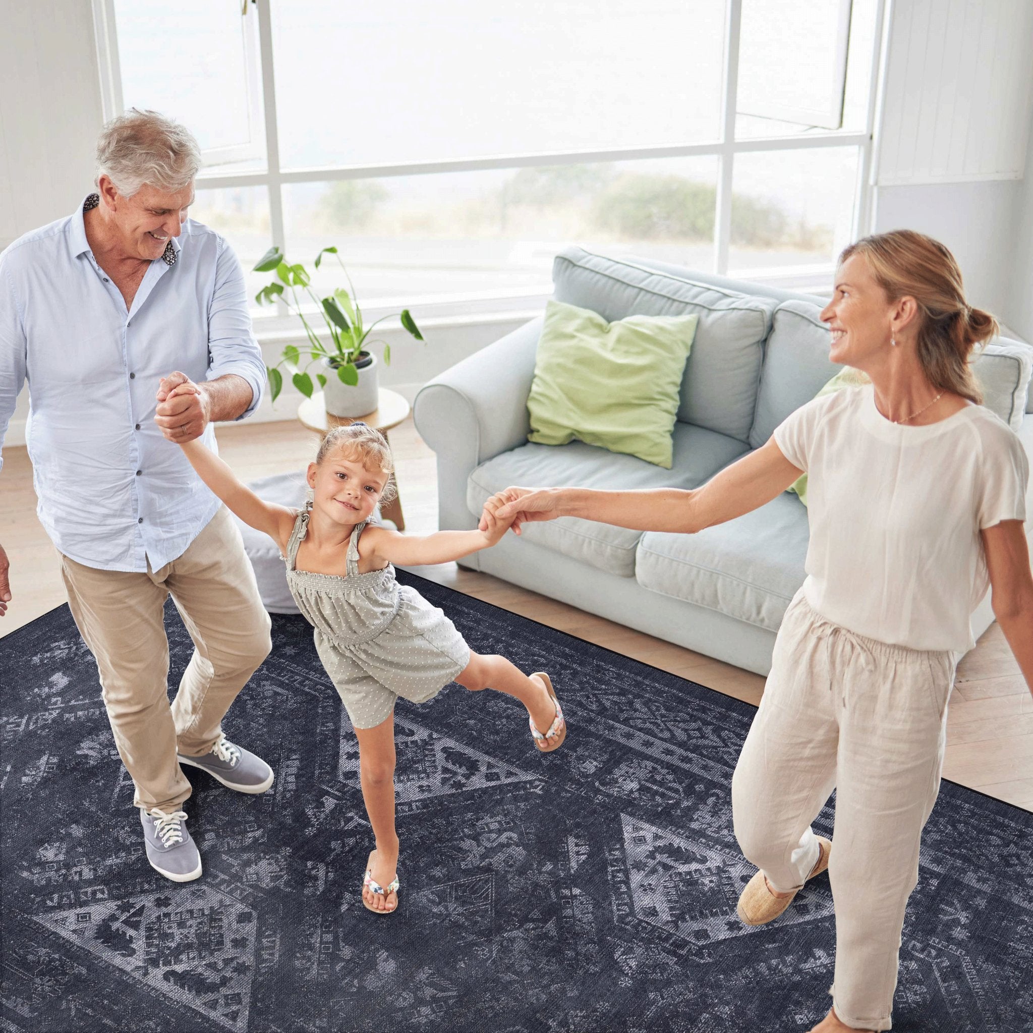 Kaden 5' x 8' Black/Gray Machine Washable Low-Pile, Non-Slip, Non-Shedding, Foldable, Kid & Pet Friendly Area Rug - MidinMod
