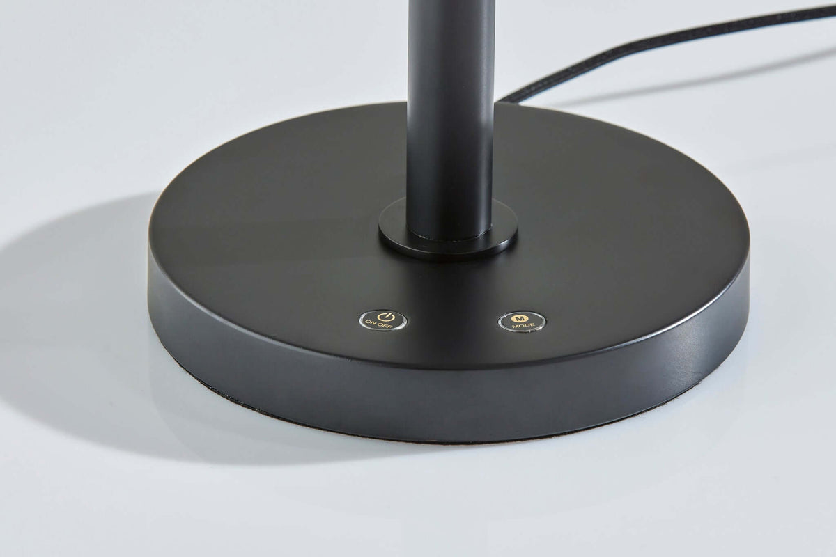 Notion LED Desk Lamp w. Smart Switch- Black