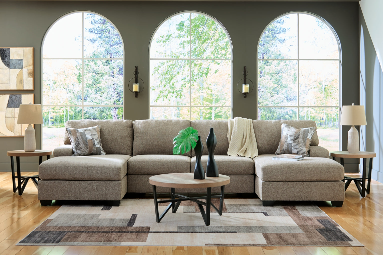 Newellen 3-Piece Sectional with Chaise