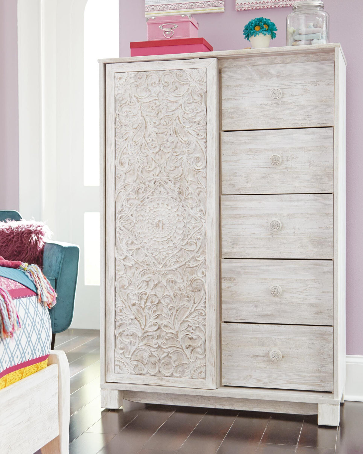 Paxberry Dressing Dresser