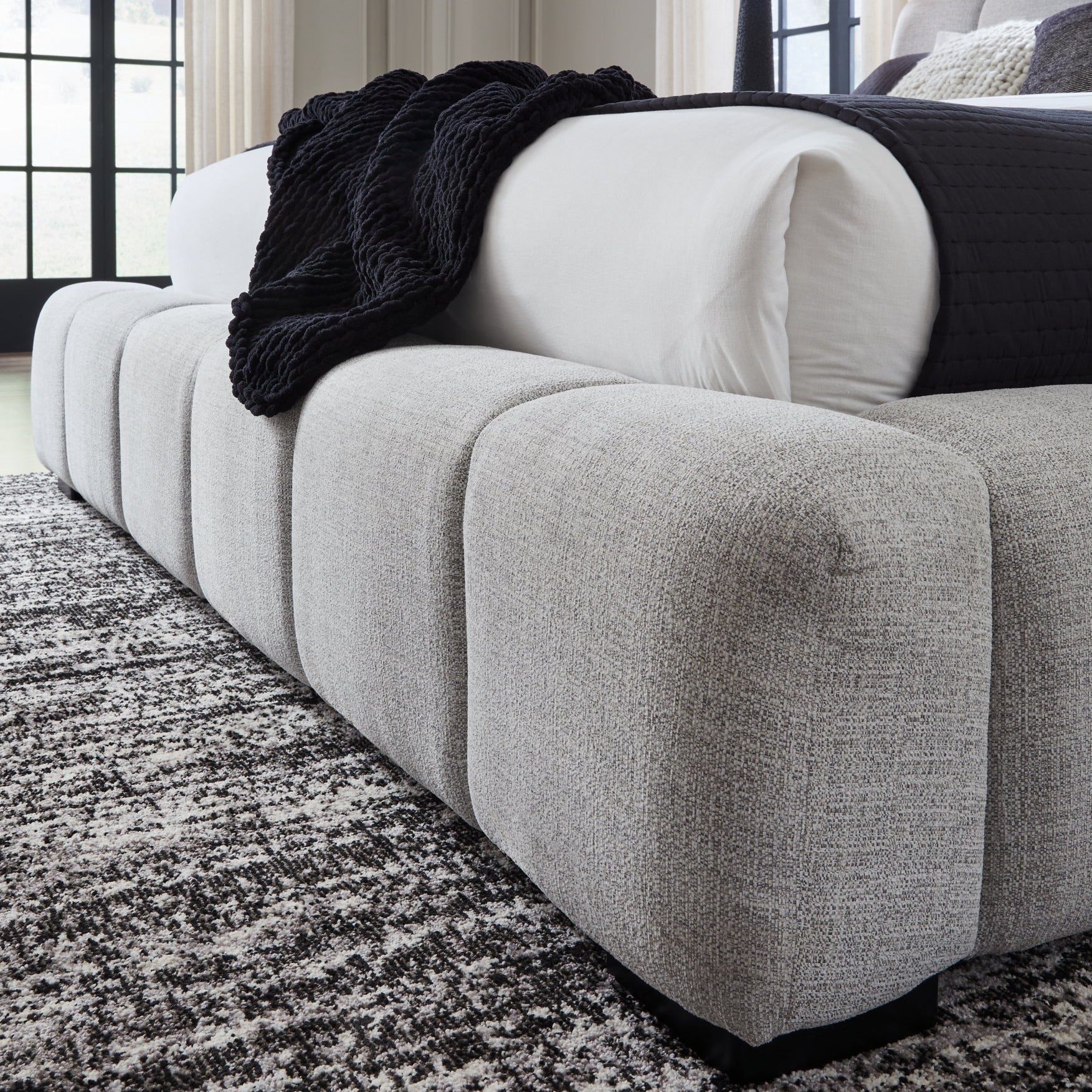Jesstean King Upholstered Bed