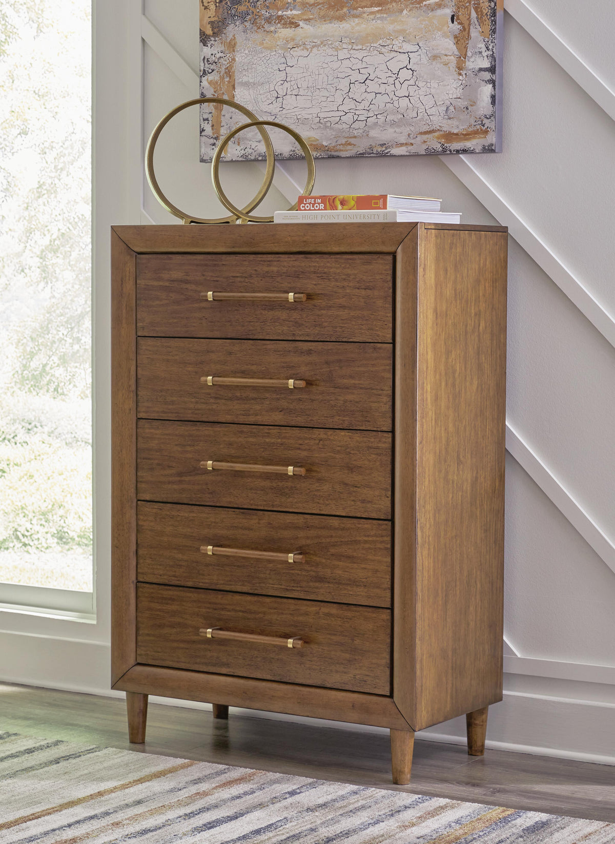 Lyncott Five Drawer Dresser