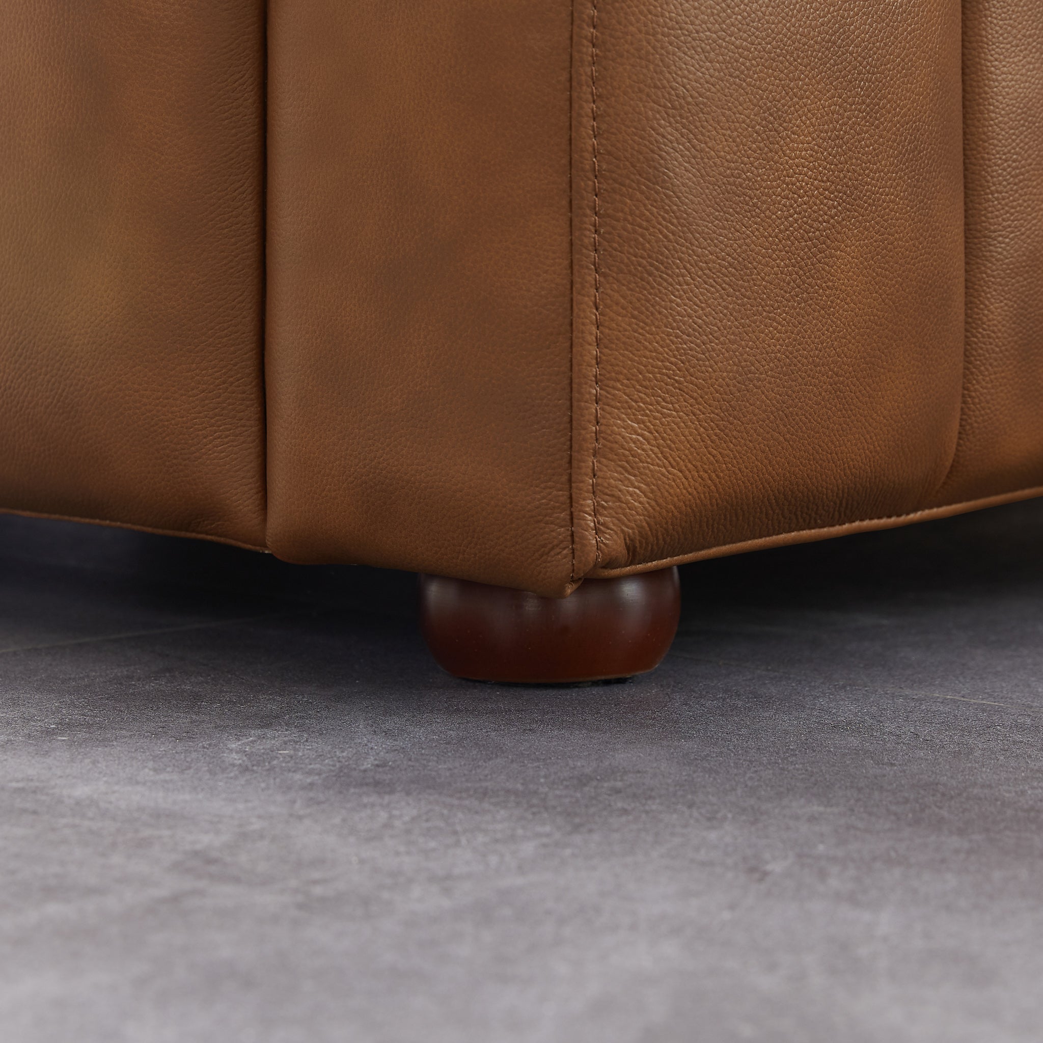 Clara Mid-Century Modern Cognac Top-Grain Leather Sofa | MidinMod