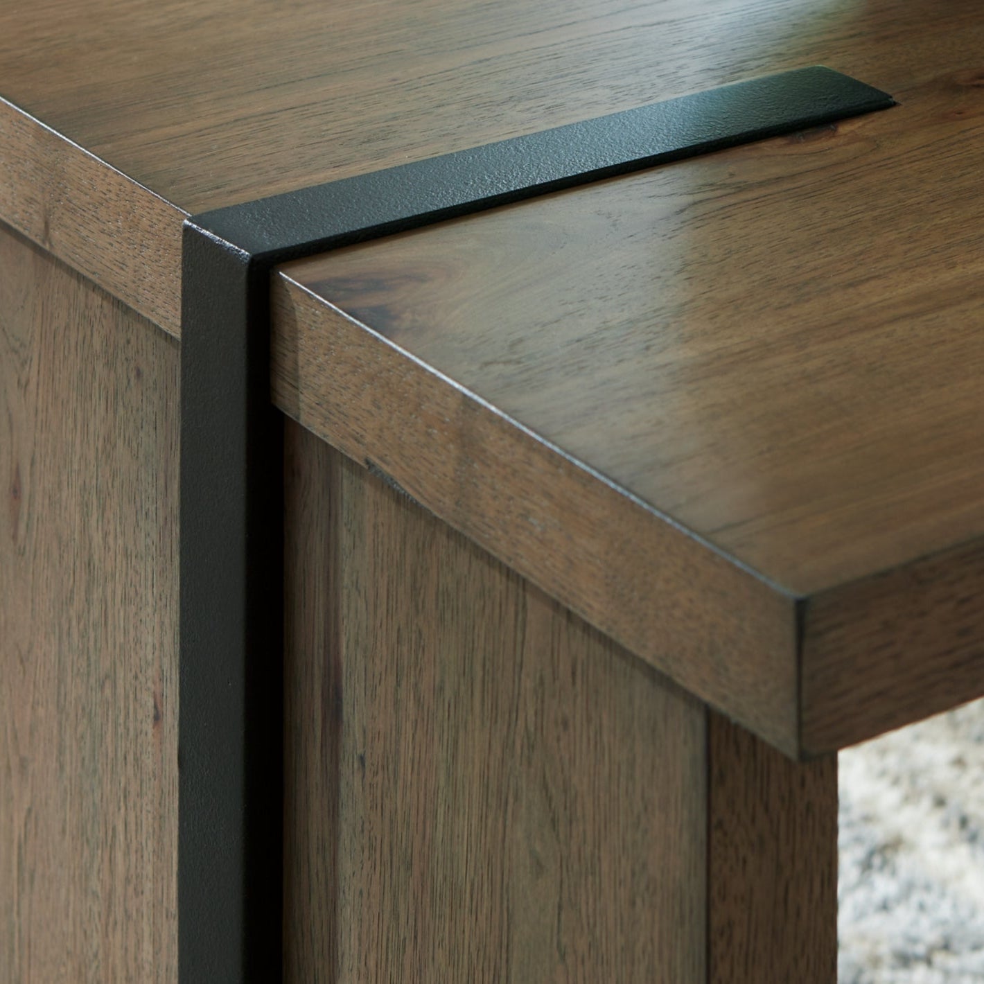 Kandinew Square End Table