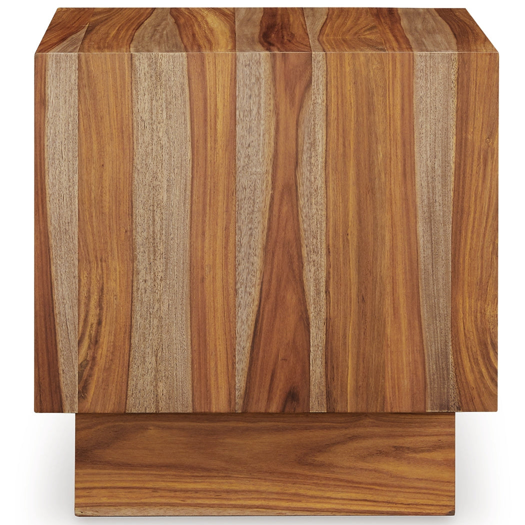 Dressonni Square End Table - Natural