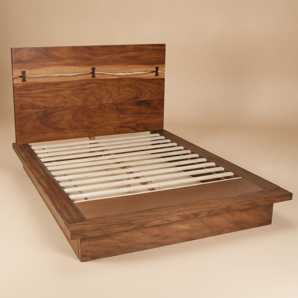 Winslow Wood Queen Bed Smokey Walnut and Coffee Bean
