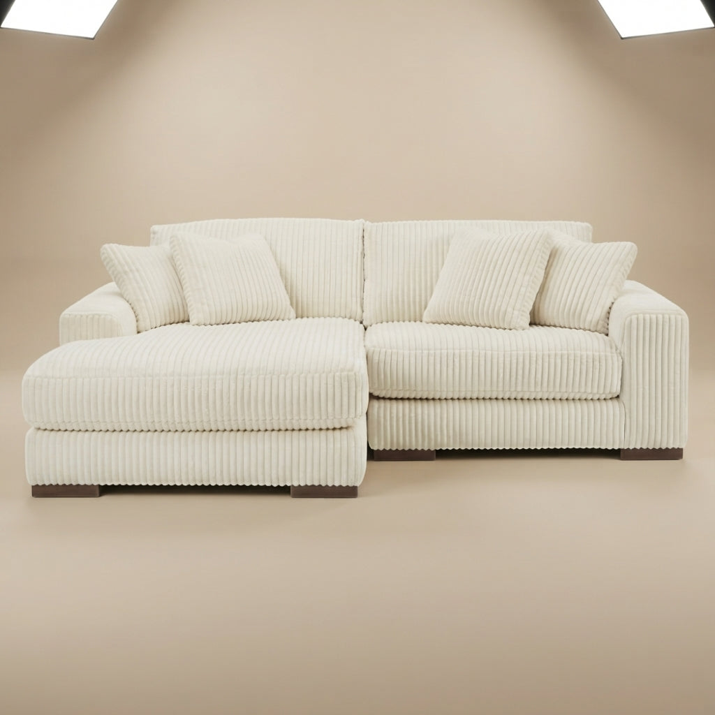 Lindyn 2-Piece Sectional with Chaise