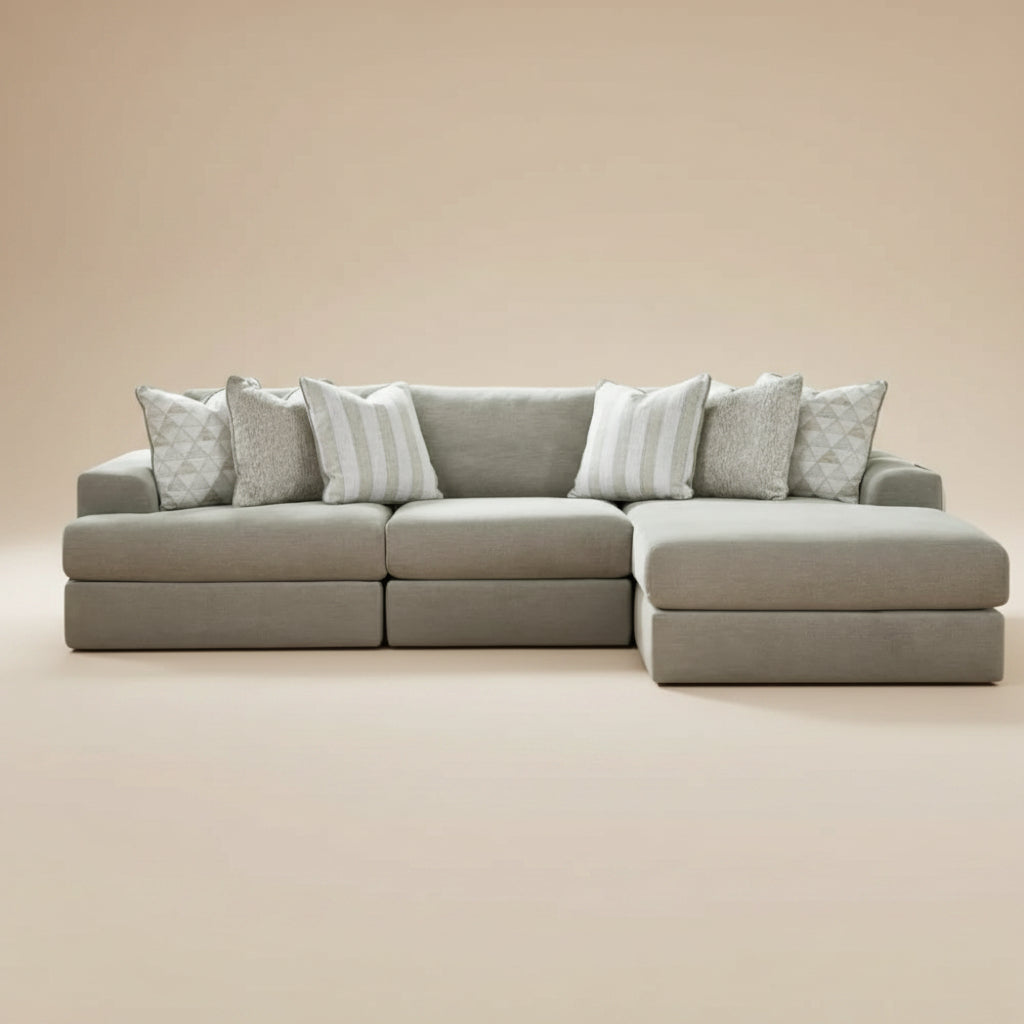 Avaliyah 3-Piece Right Sectional with Chaise