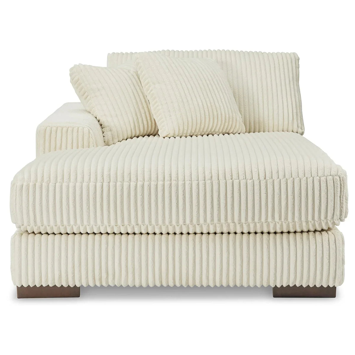 Lindyn Super Chaise
