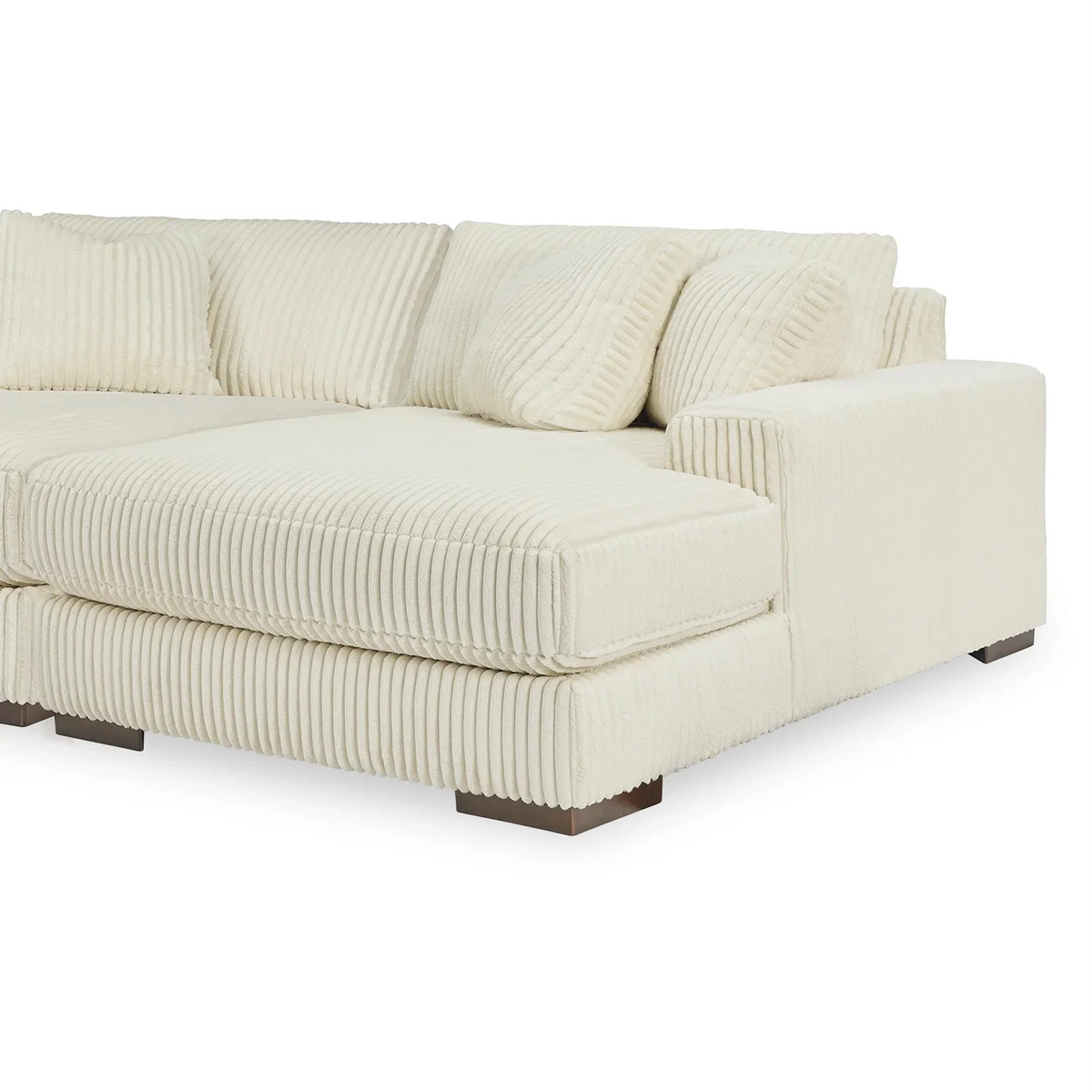 Lindyn Super Chaise