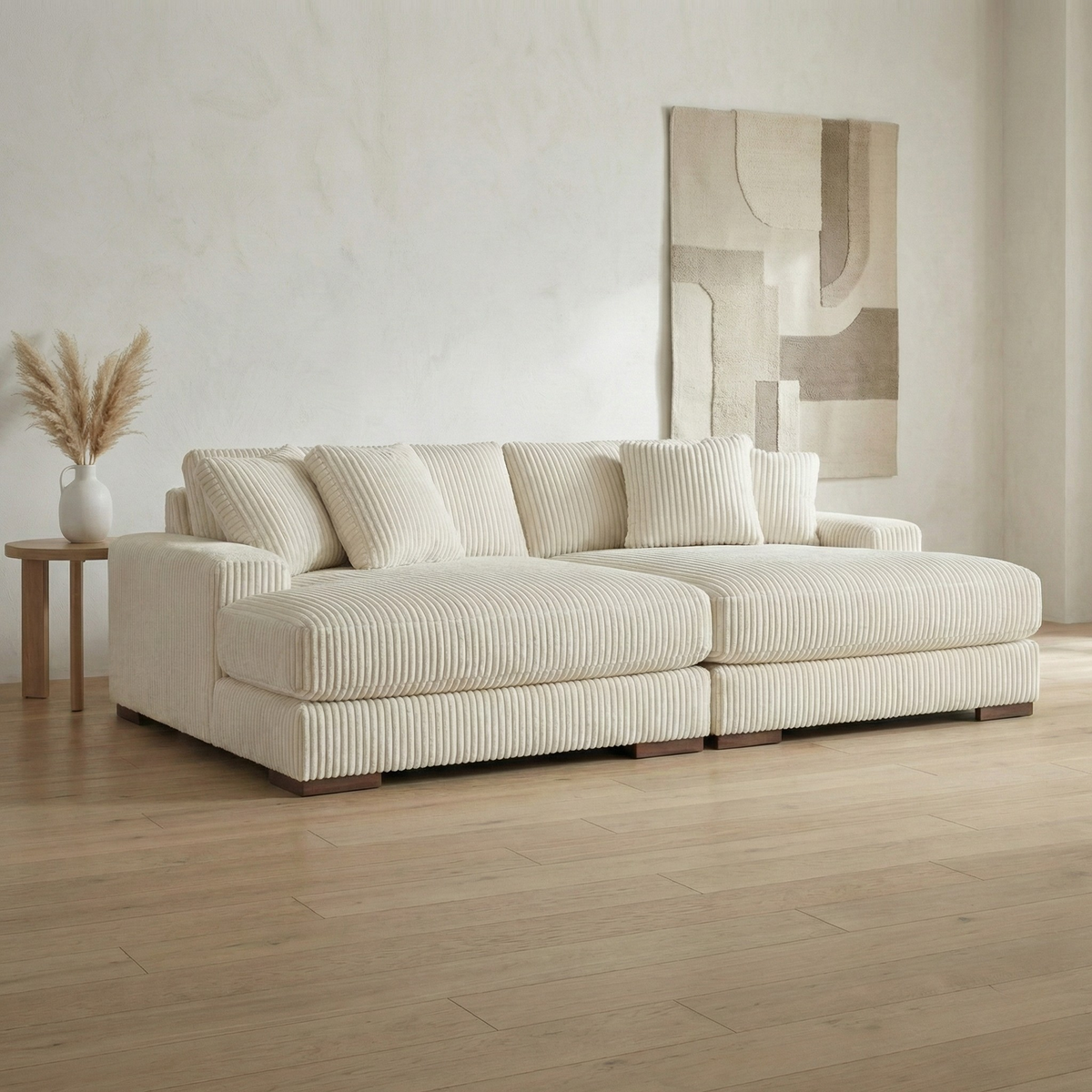 Lindyn Super Chaise