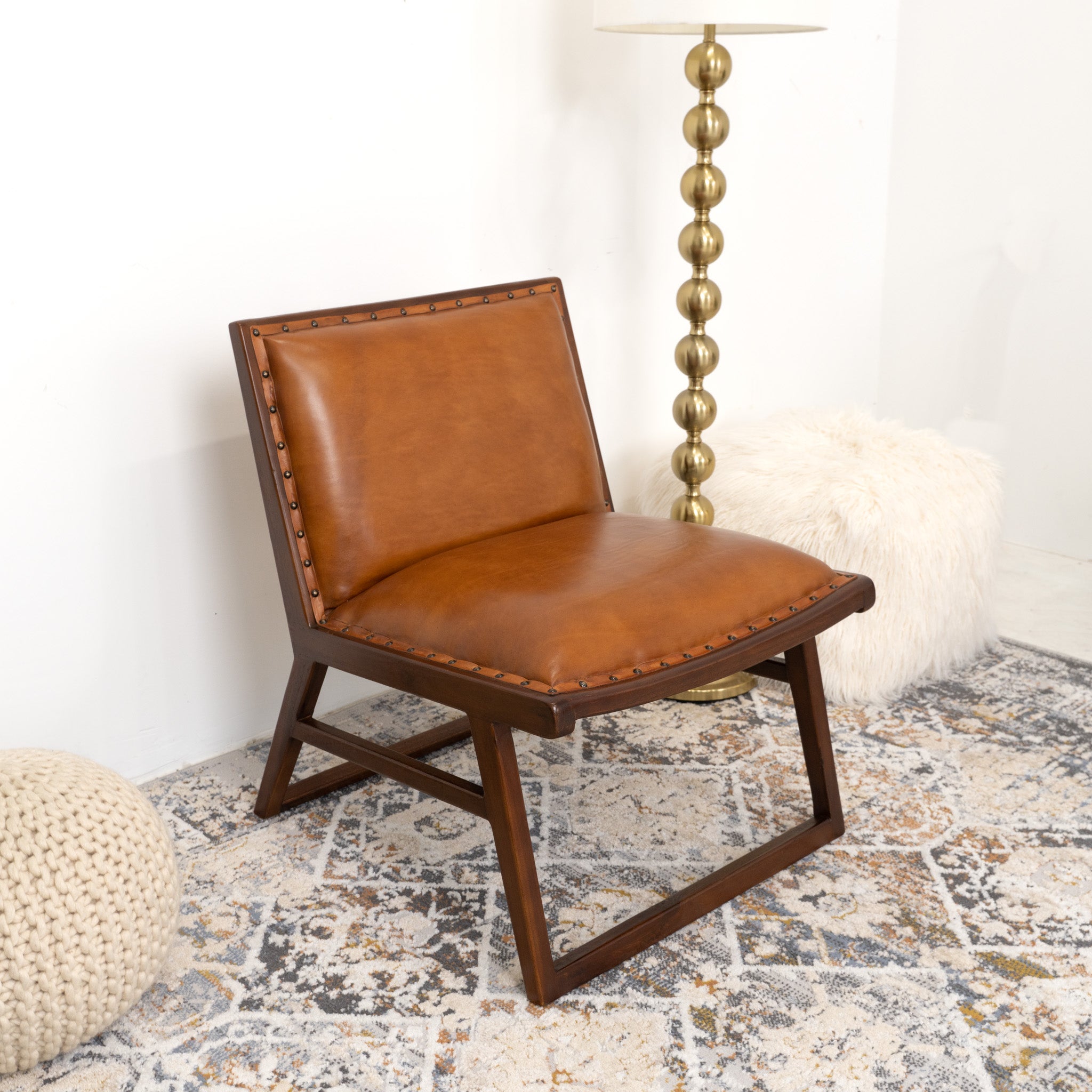 Pohan Mid-Century Modern Genuine Leather Lounge Chair | MidinMod