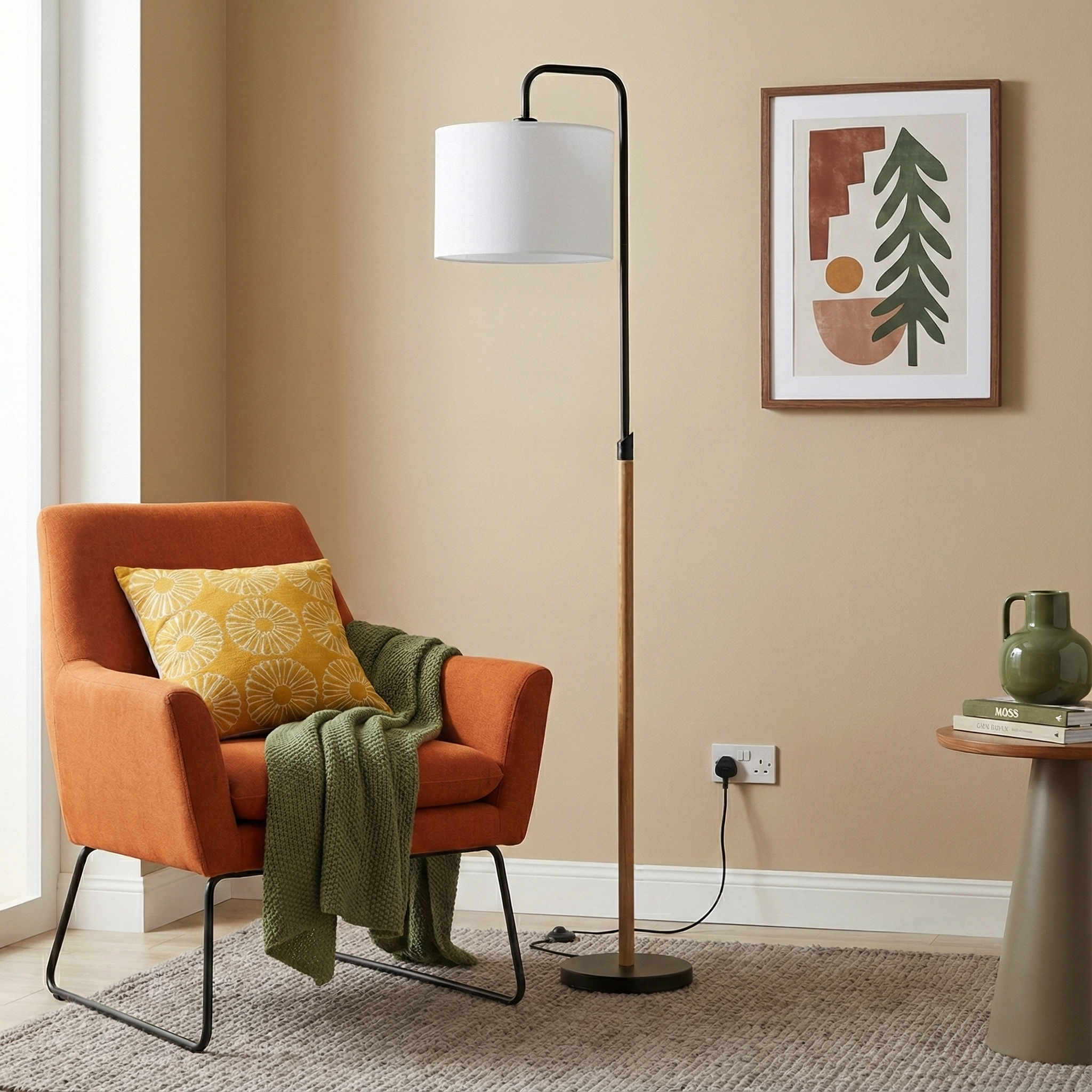 Polaris Arched Floor Lamp in Black Metal with White Linen Drum Shade | MidinMod