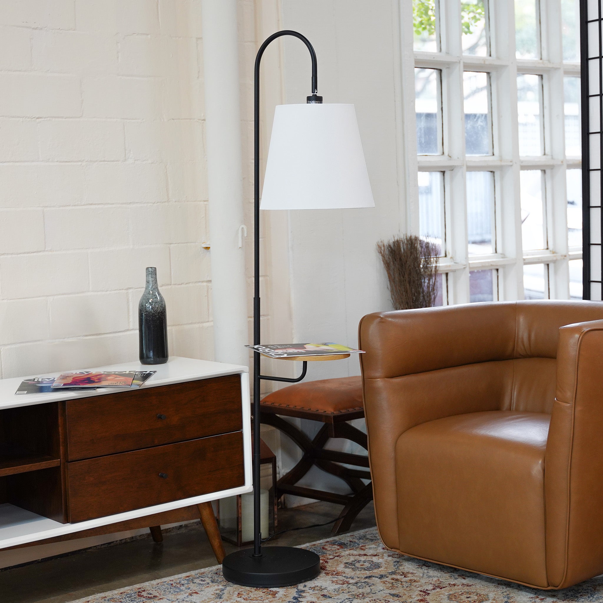 Seoul Black Floor Lamp with Rotary Switch Wood Table Metal Base
