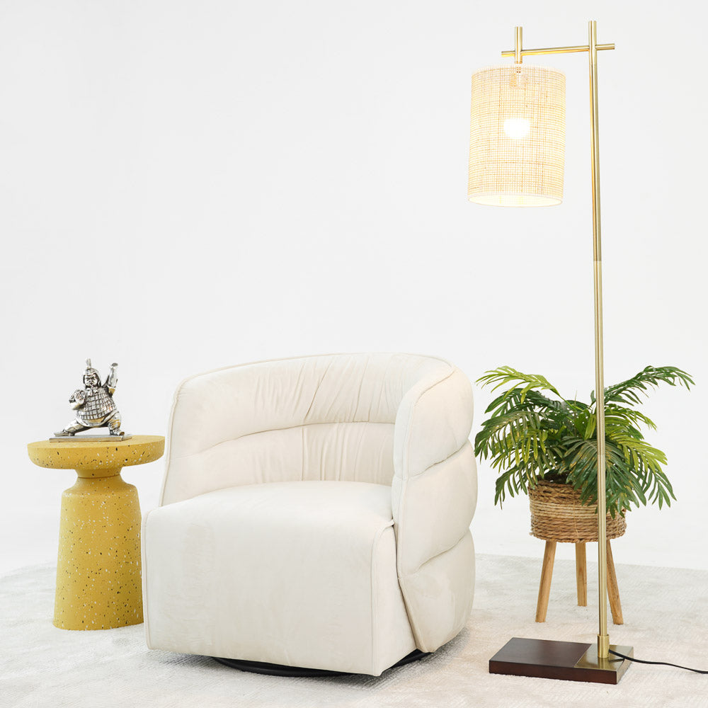 Shamrock Swivel Chair - Mid In Mod