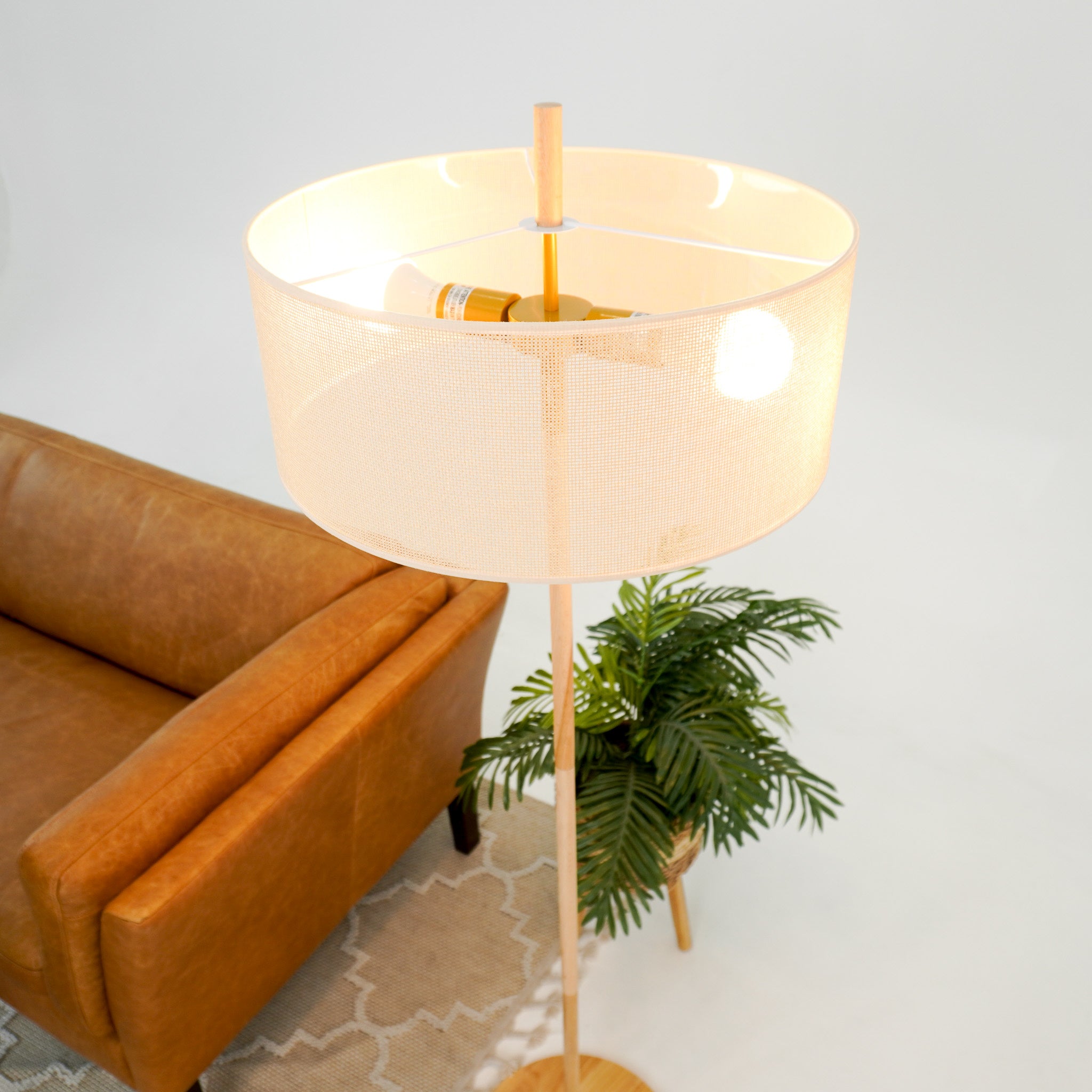 Shimmer Floor Lamp - MidinMod
