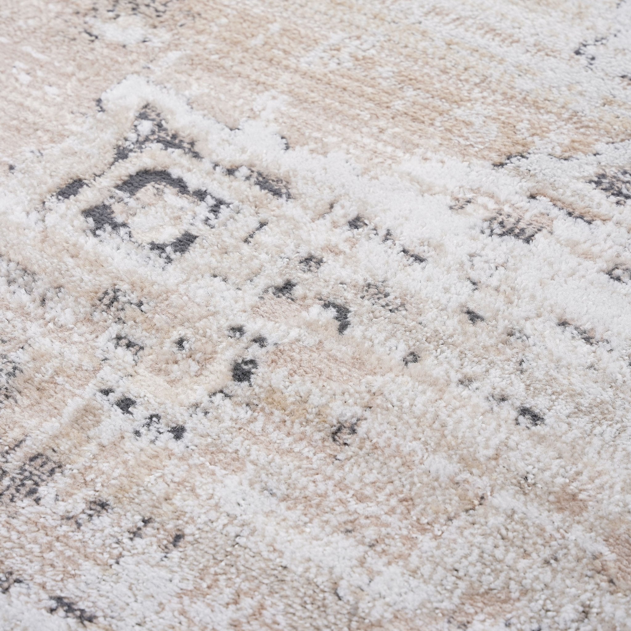 Payas Cream Beige Rug Size 6'7'' x 9' - MidinMod