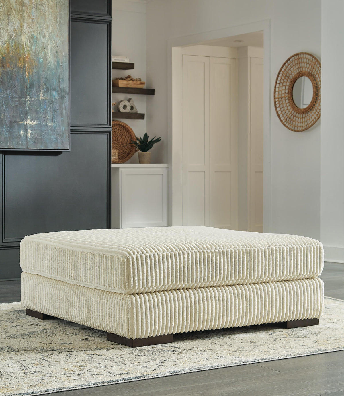 Lindyn Oversized Accent Ottoman