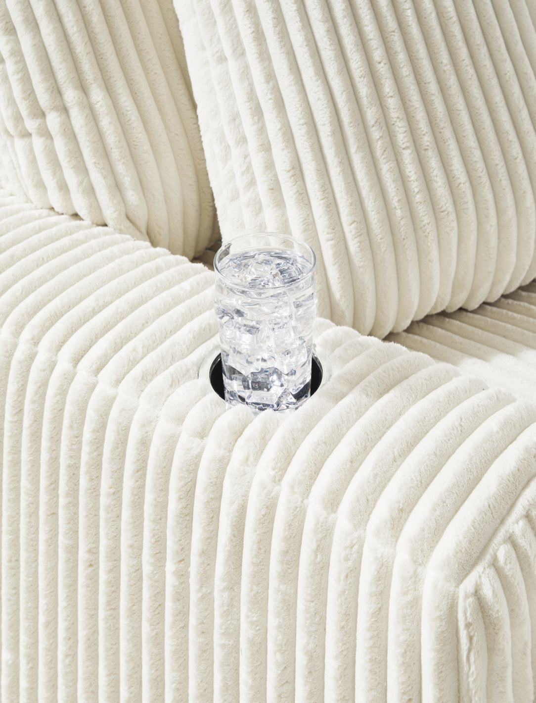 Lindyn Chaise - Ivory