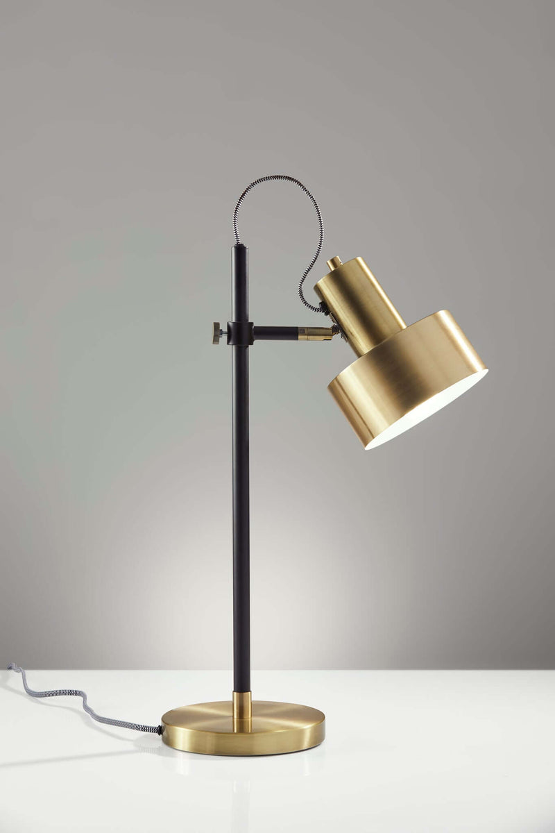 Carlton Desk Lamp