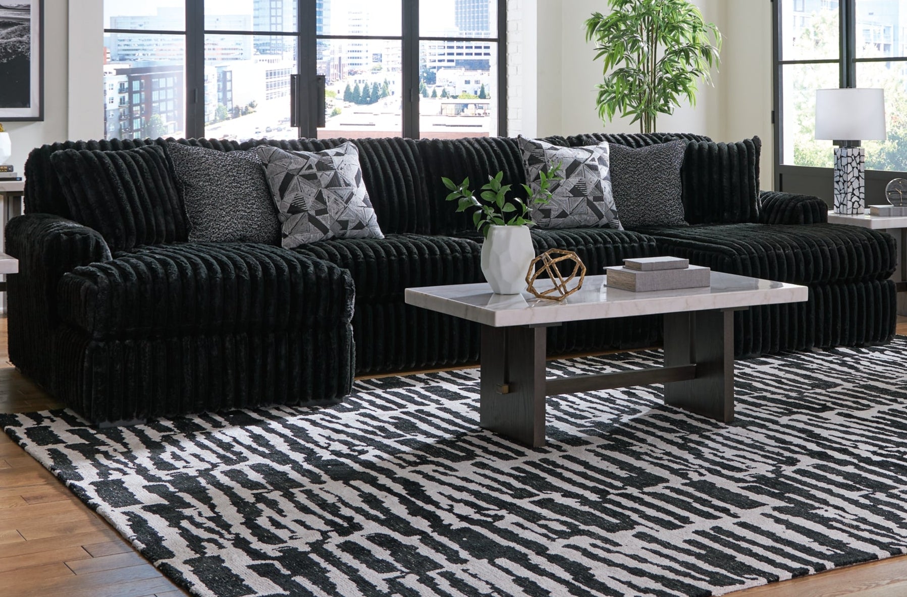 Midnight-Madness 3-Piece Sectional with Chaise