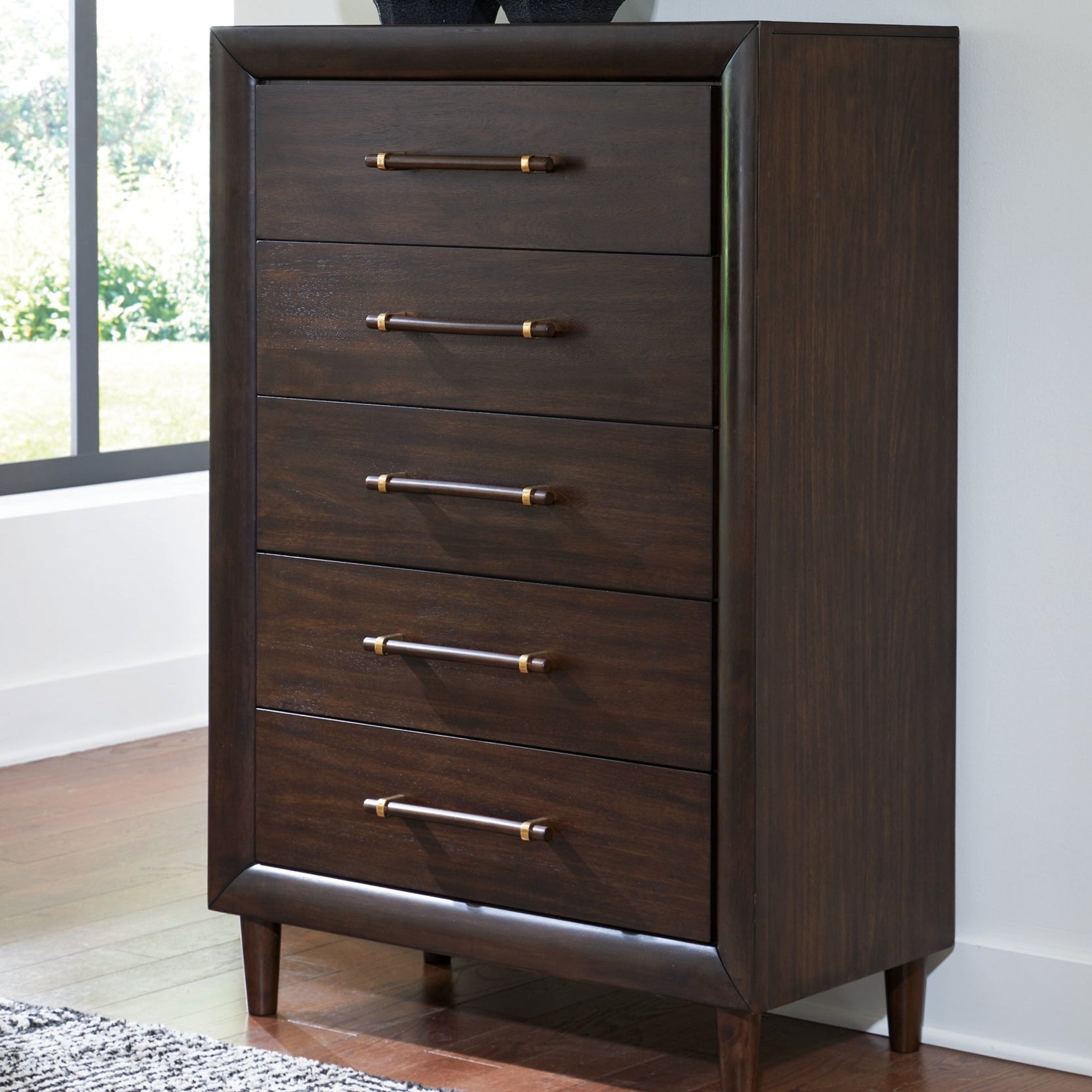 Dantenton Five Drawer Chest