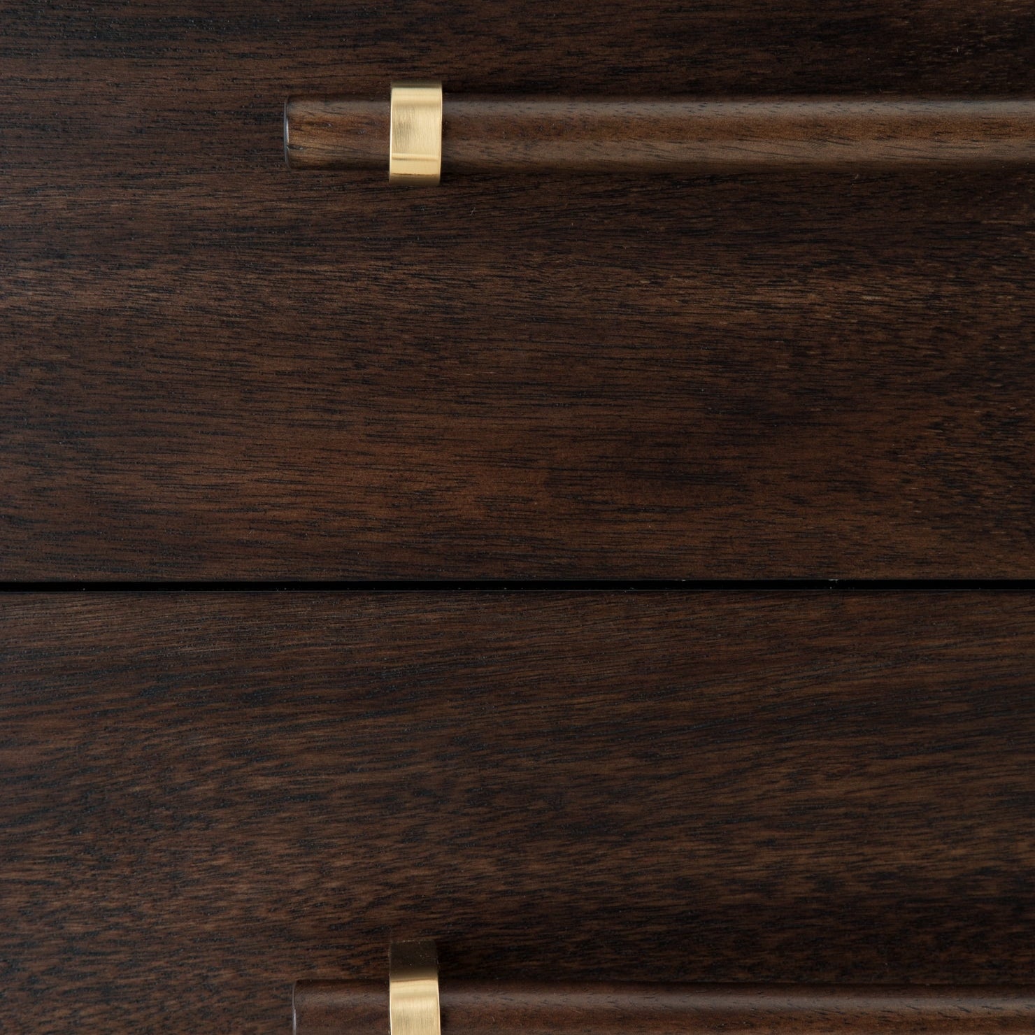 Dantenton Five Drawer Chest