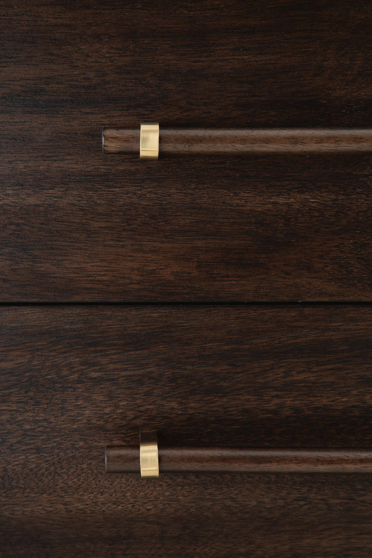 Dantenton Five Drawer Dresser