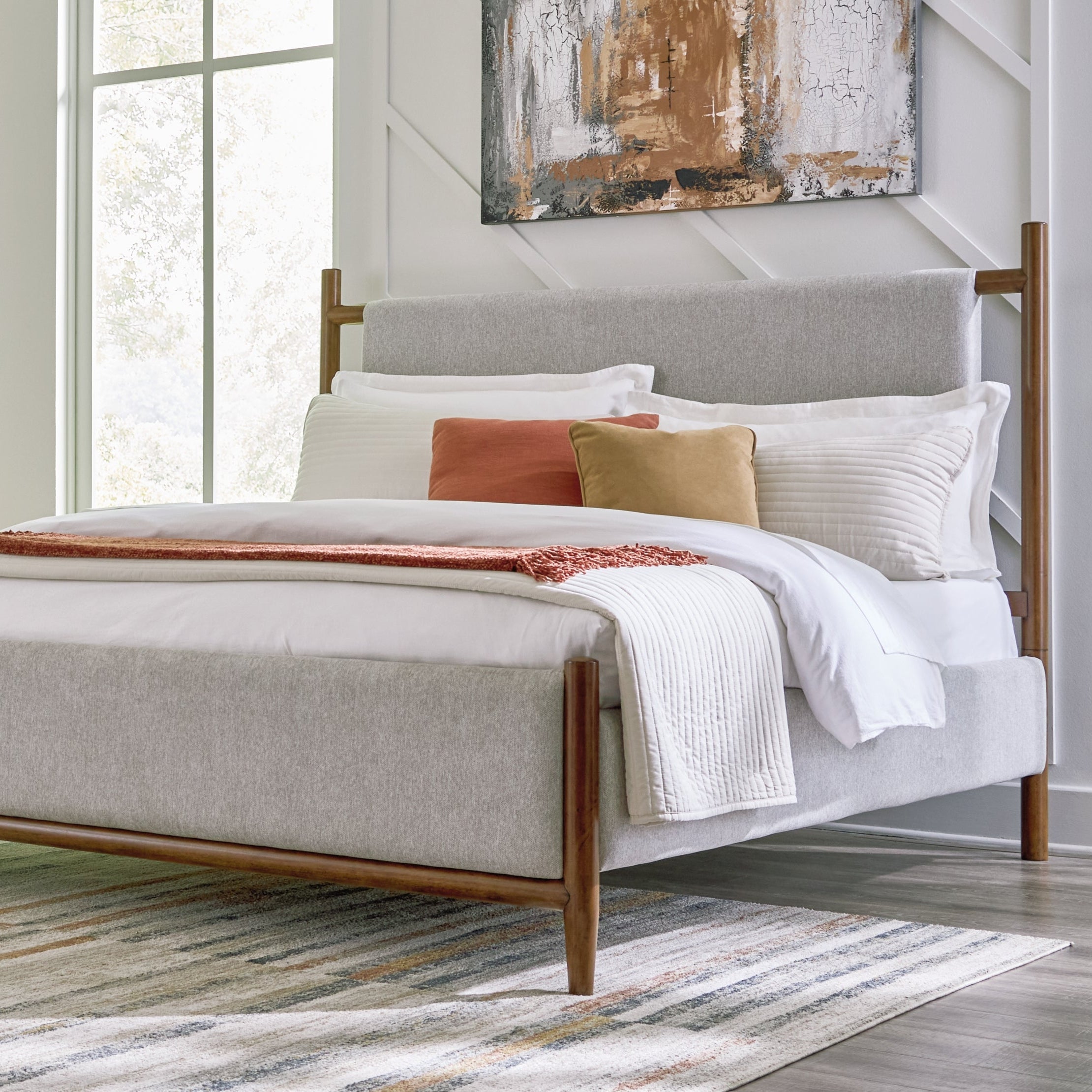 Lyncott California King Upholstered Bed