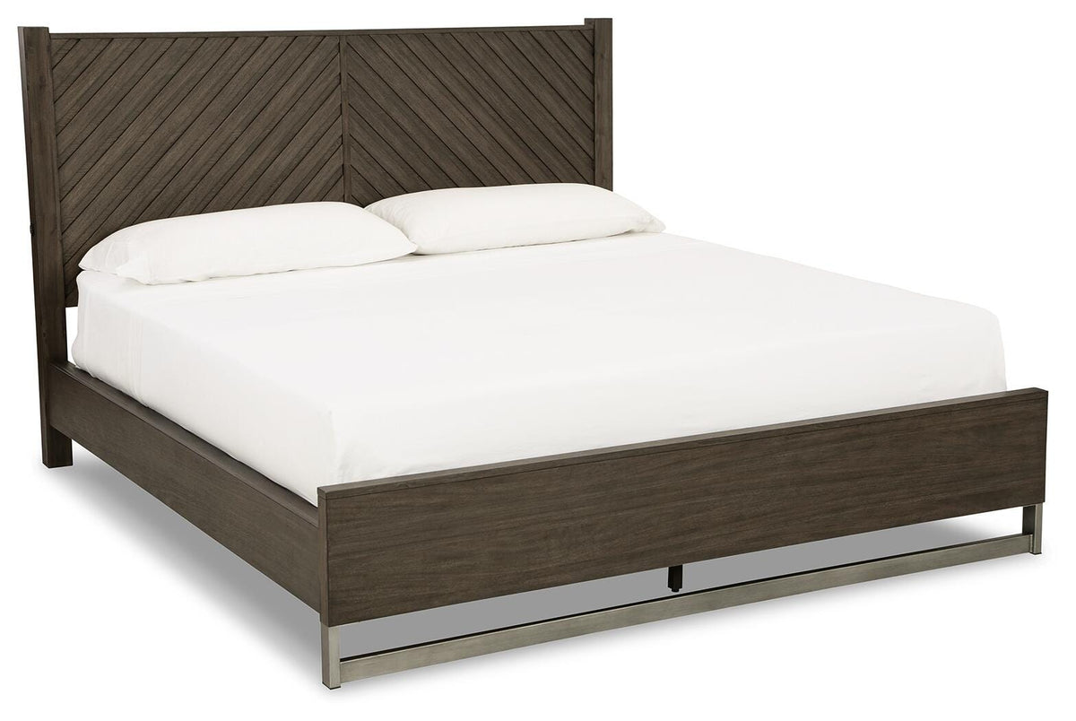 Arkenton California King Panel Bed with Mirrored Dresser