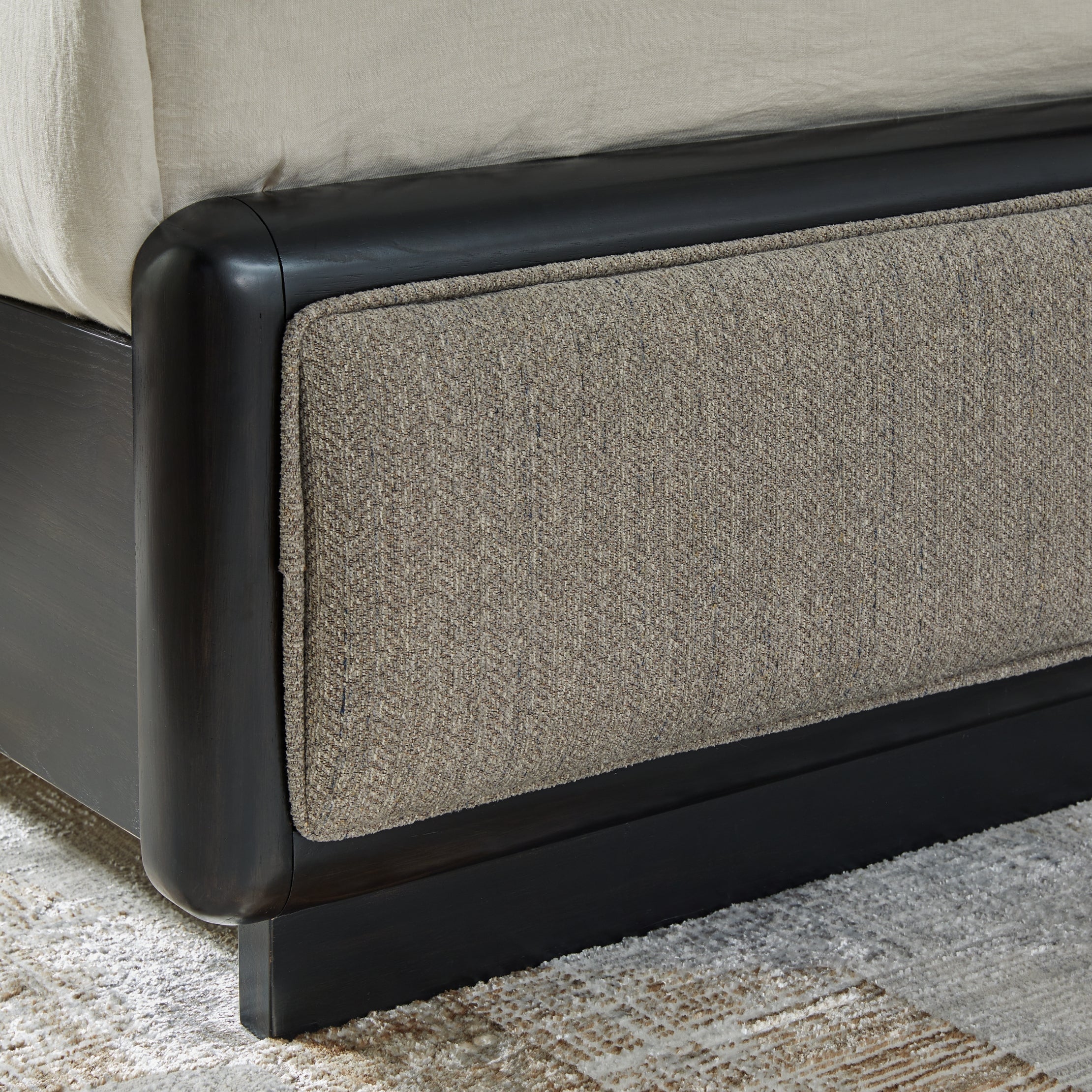 Rowanbeck California King Upholstered Panel Bed