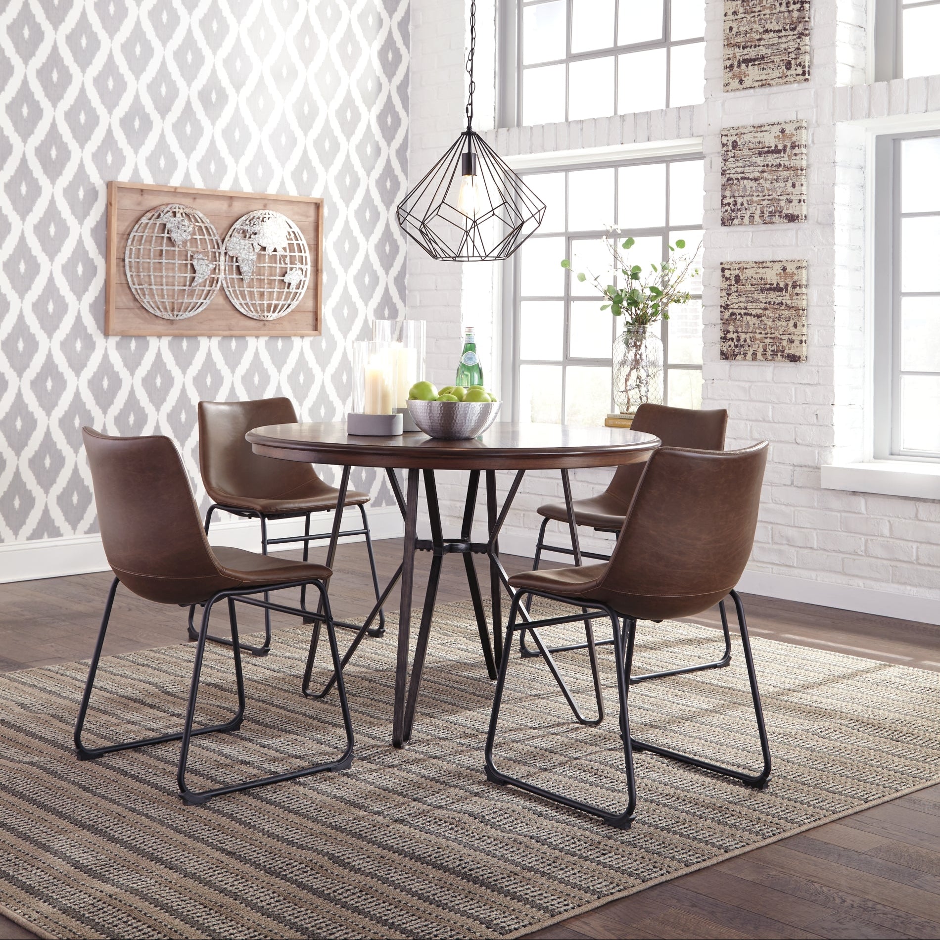 Centiar Dining UPH Side Chair (2/CN)