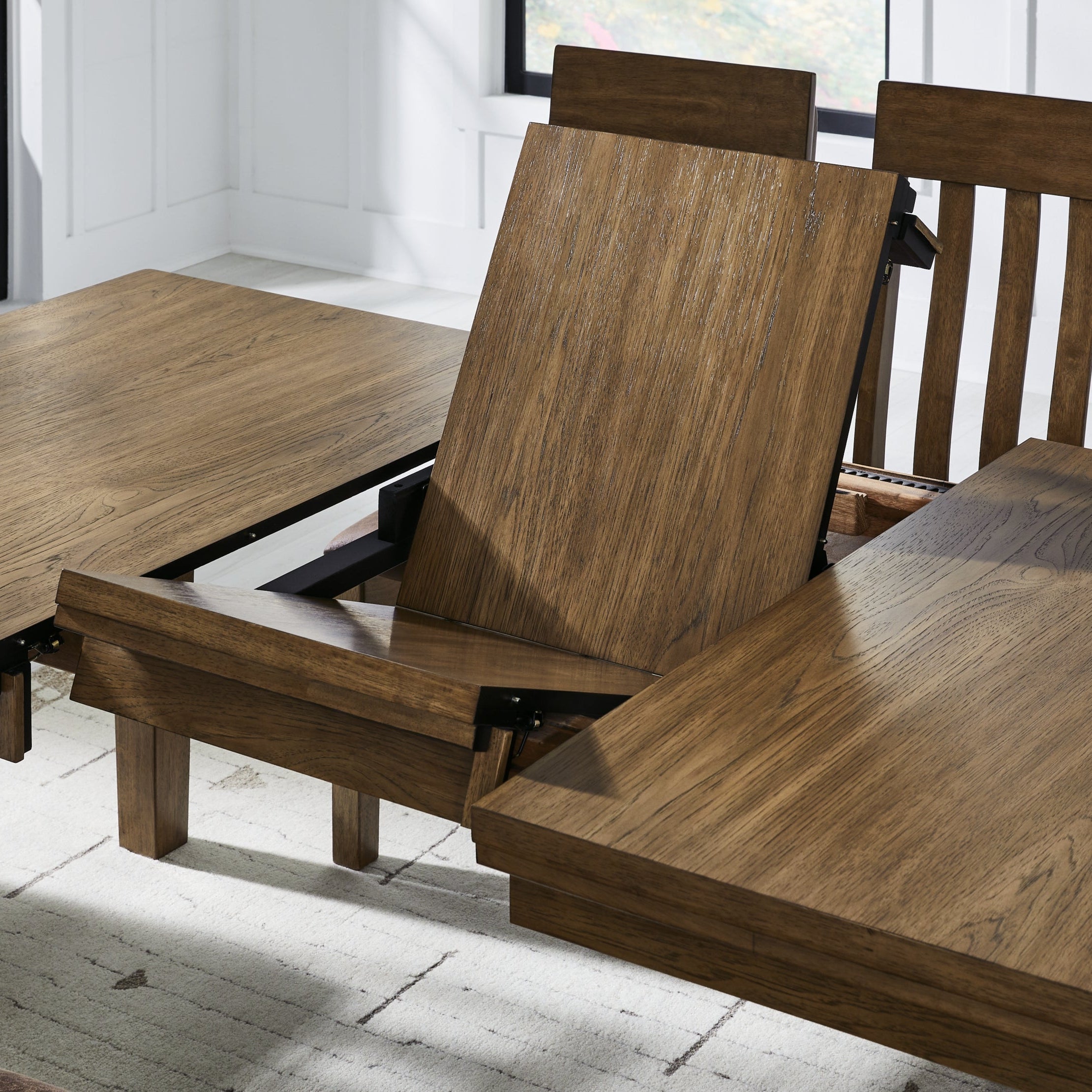Broxtyn Dining Room Butterfly EXT TBL