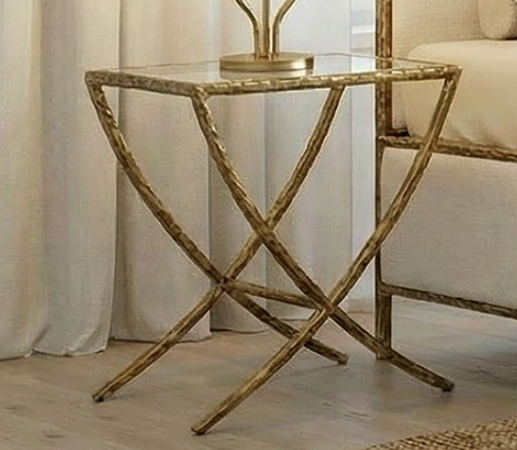 Vilna Side Table