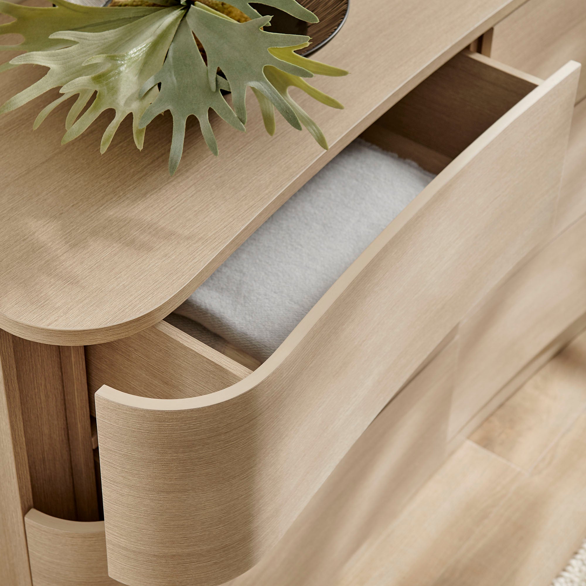 Mirae 6-Drawer Curved Dresser by Modway