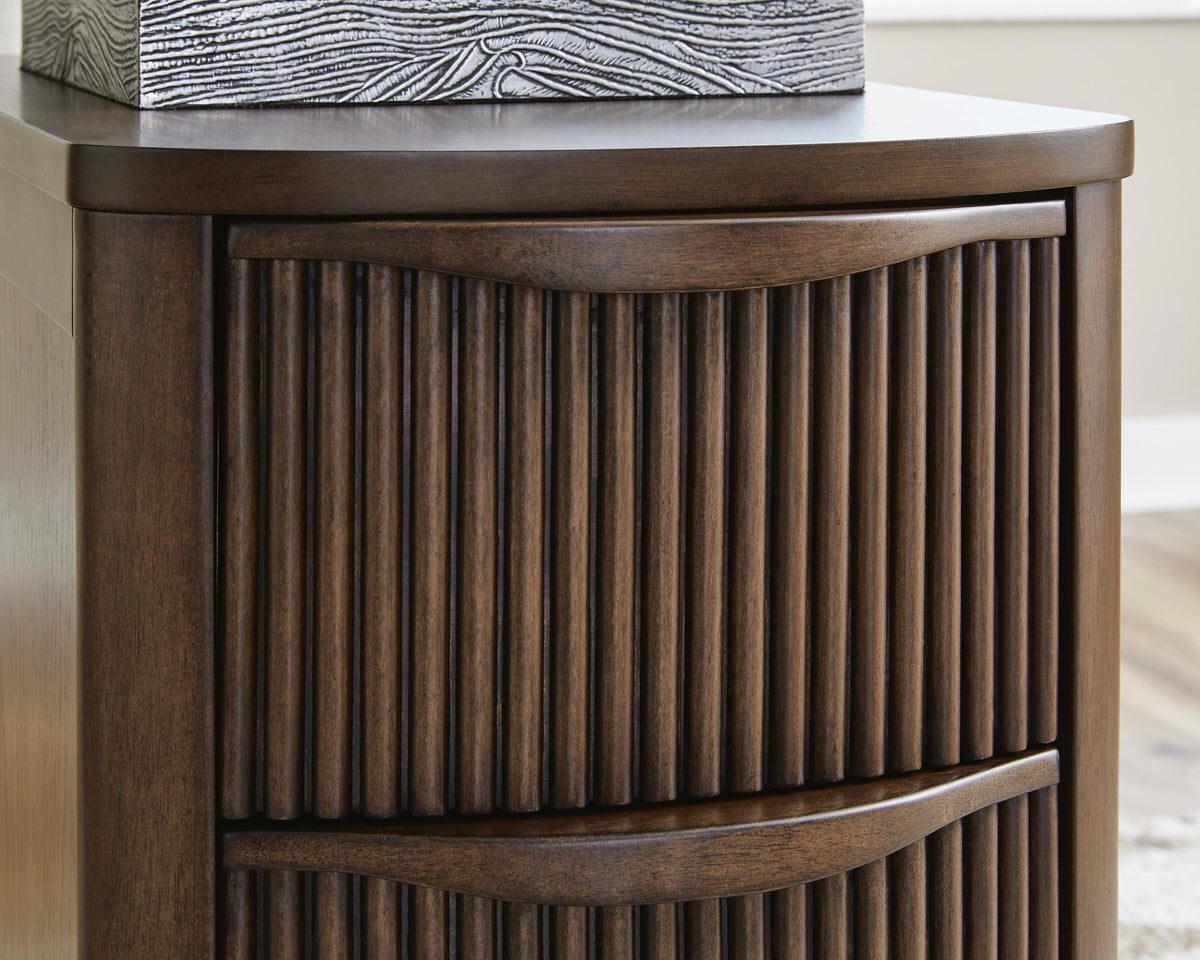 Camdill Chairside End Table - Dark Brown