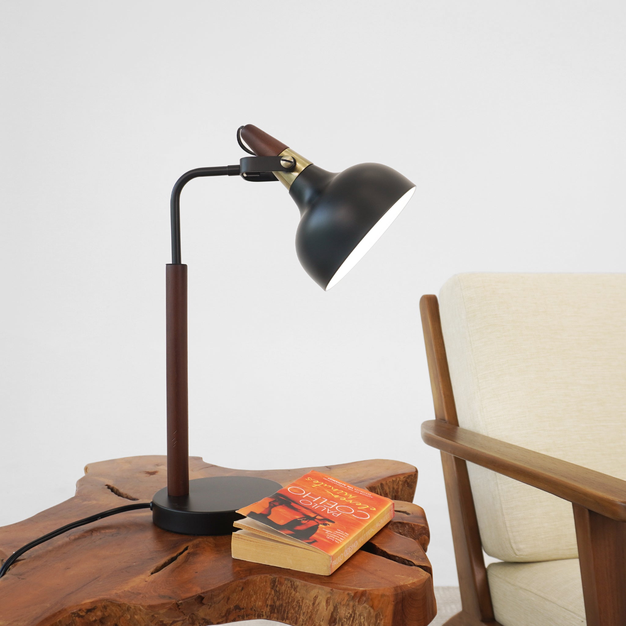 Cosmos Table Lamp - Black