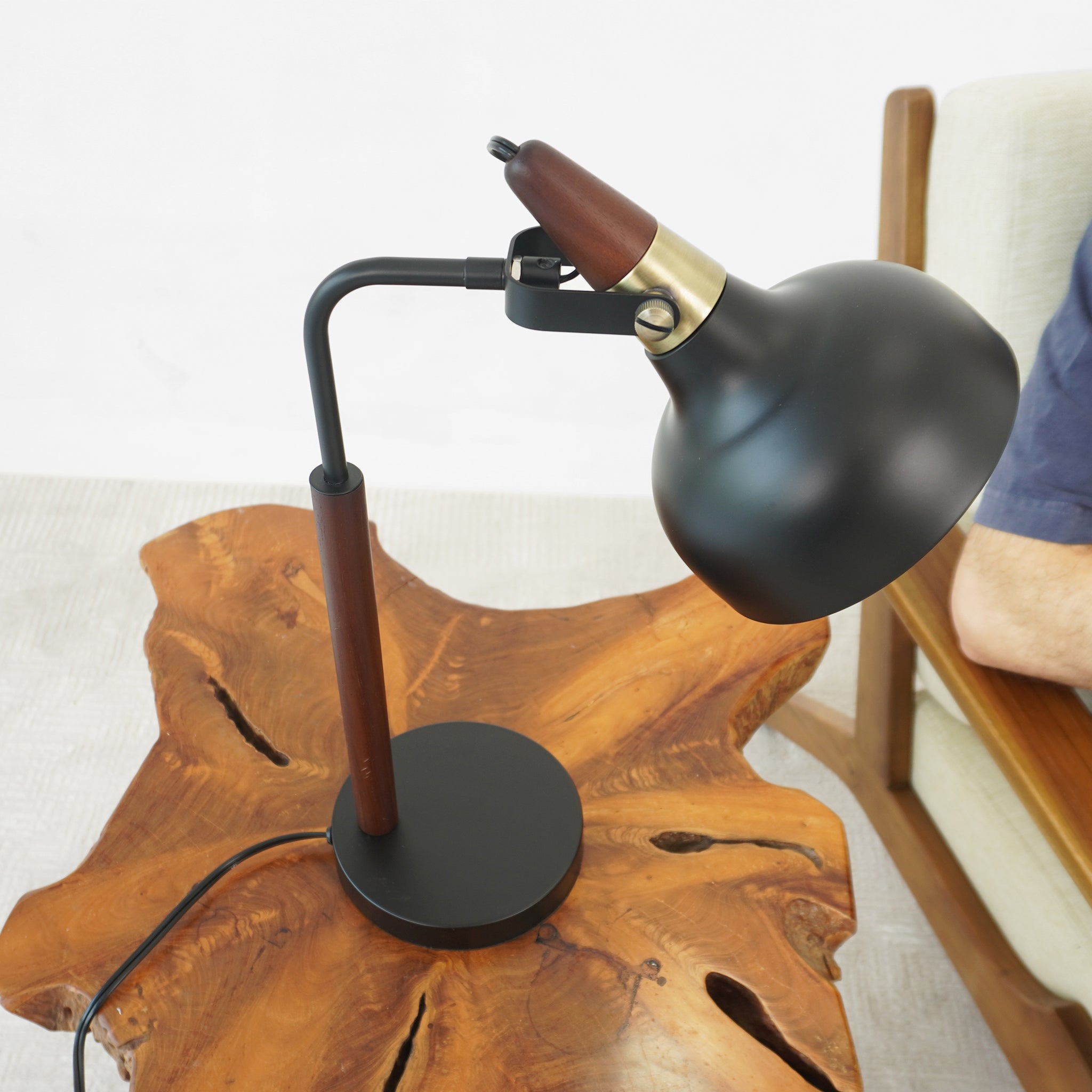 Cosmos Table Lamp - Black