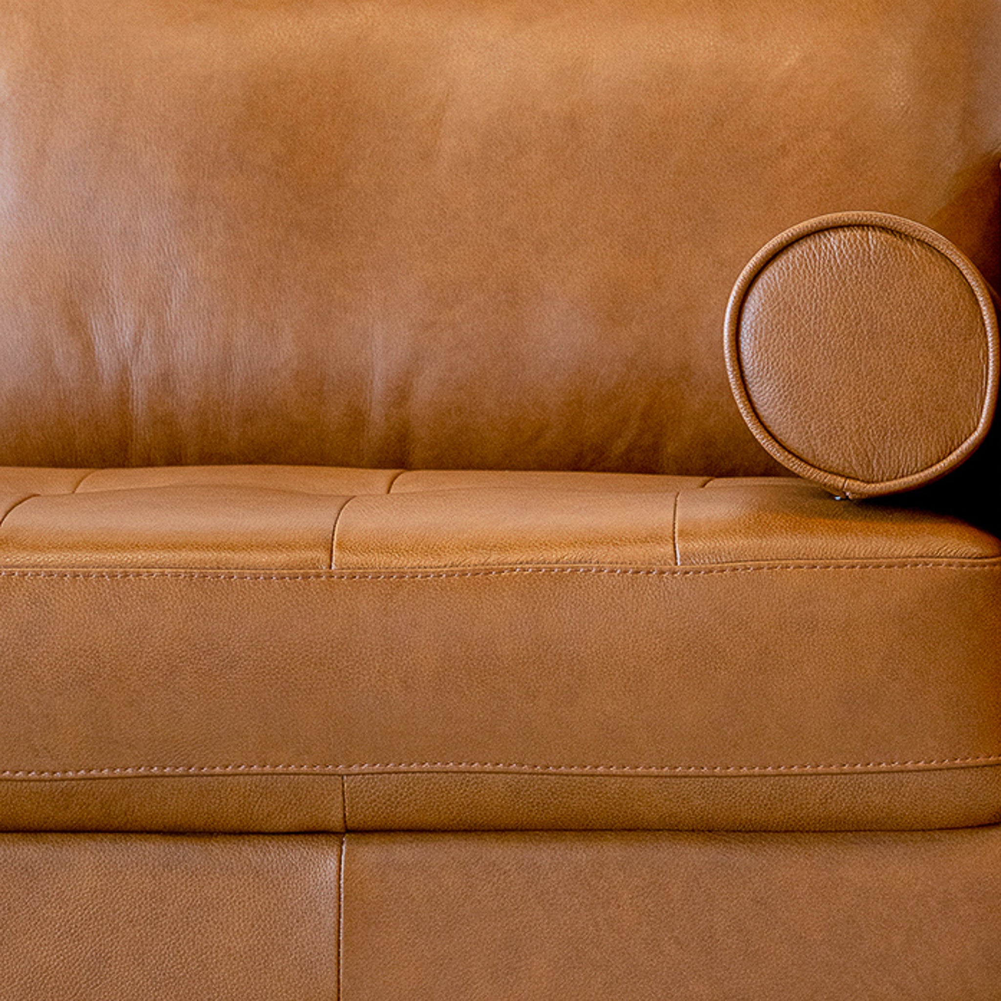 Daphne Mid-Century Style Tan Genuine Leather Right-Facing Sectional Sofa | MidinMod