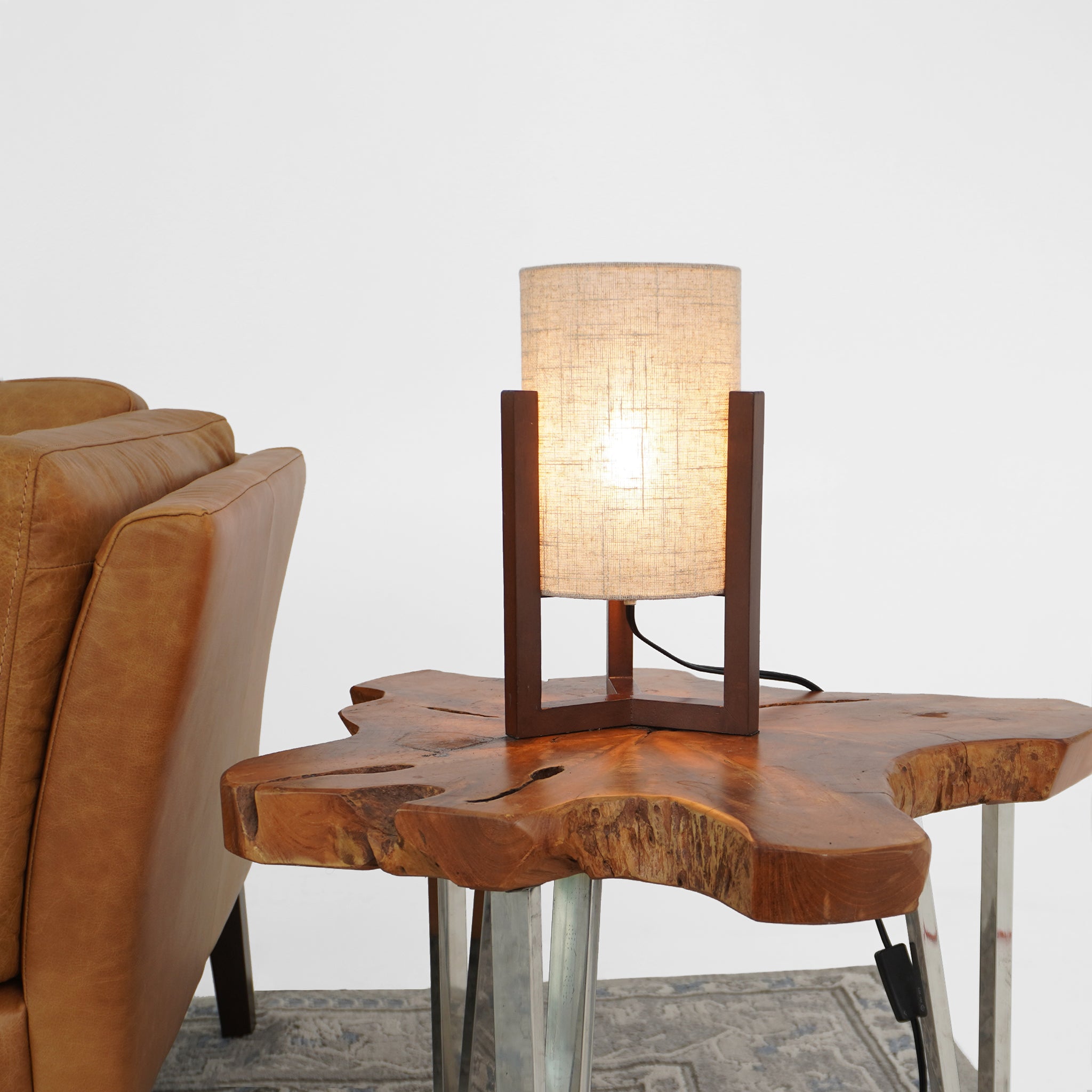 Flash Table Lamp - Walnut - Natural