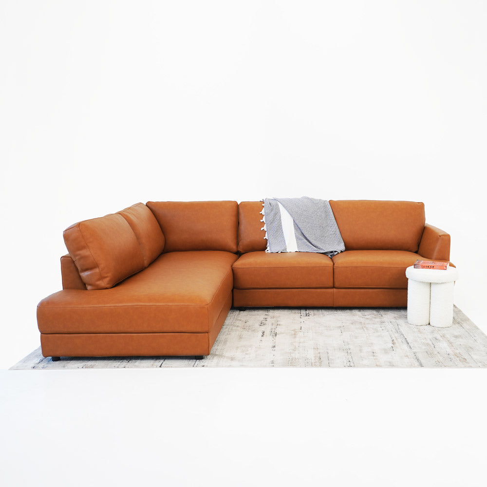 Glendale Leather Sectional Sofa - Mid In Mod