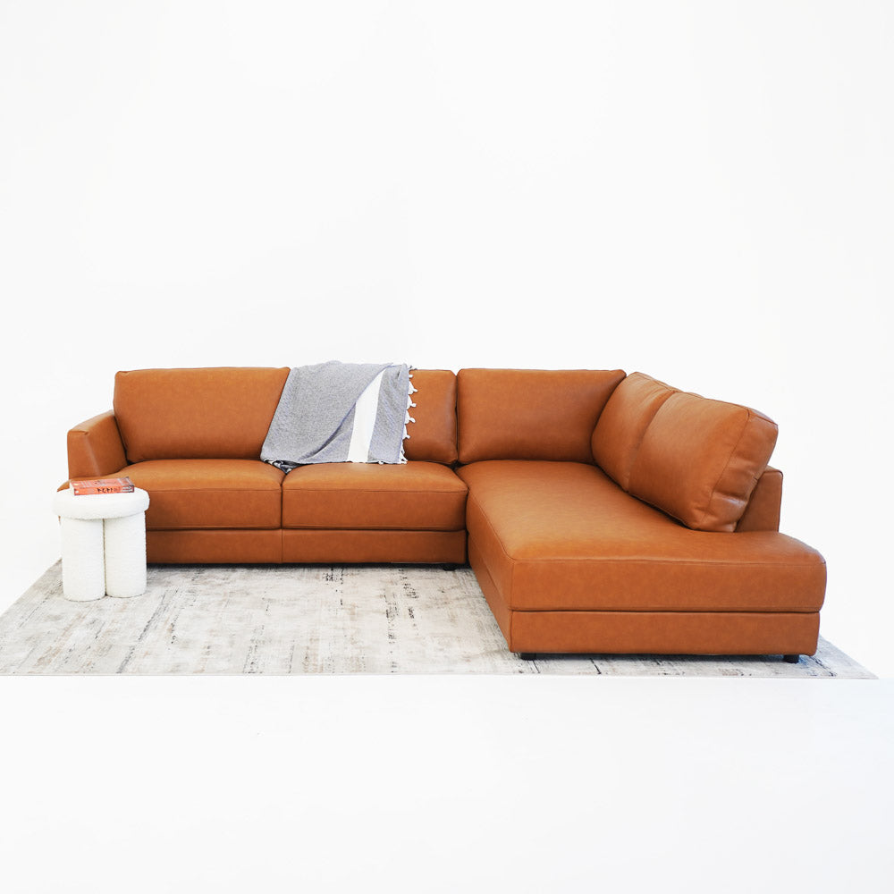 Glendale Leather Sectional Sofa - Mid In Mod